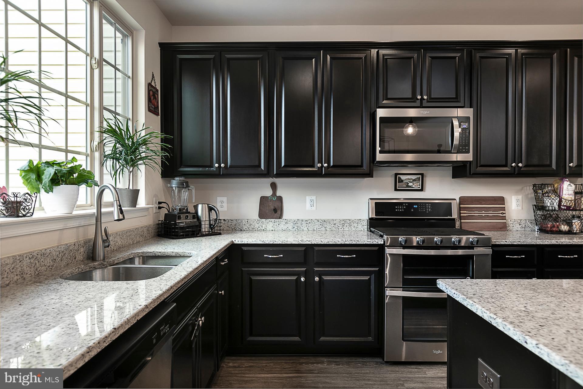 TALLYN RIDGE - Residential