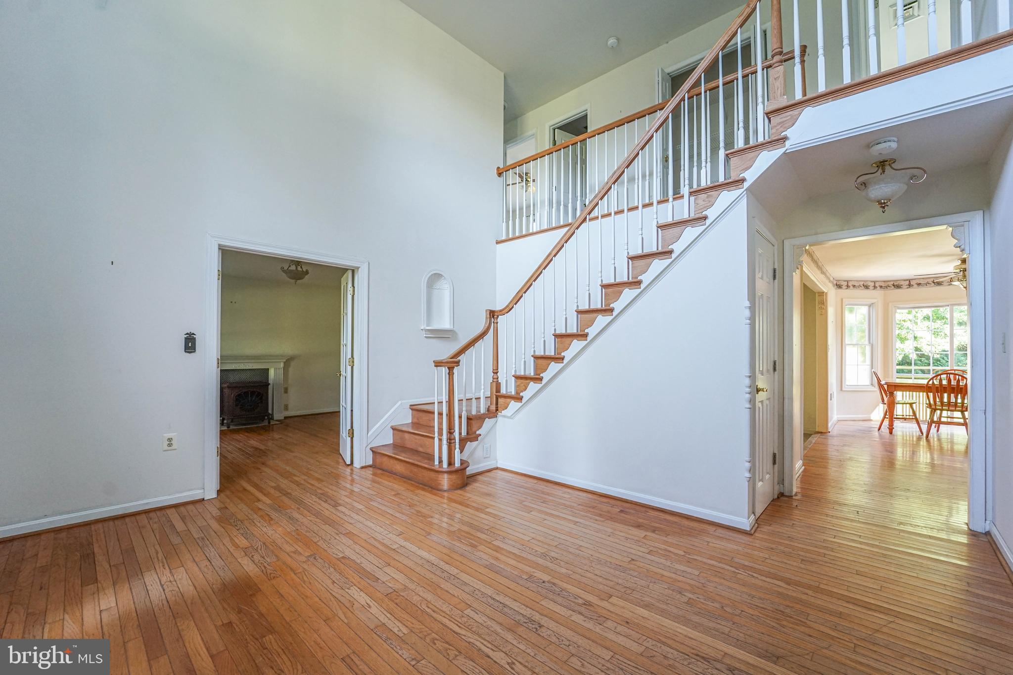 GOVERNOR GRASON MANOR - Residential