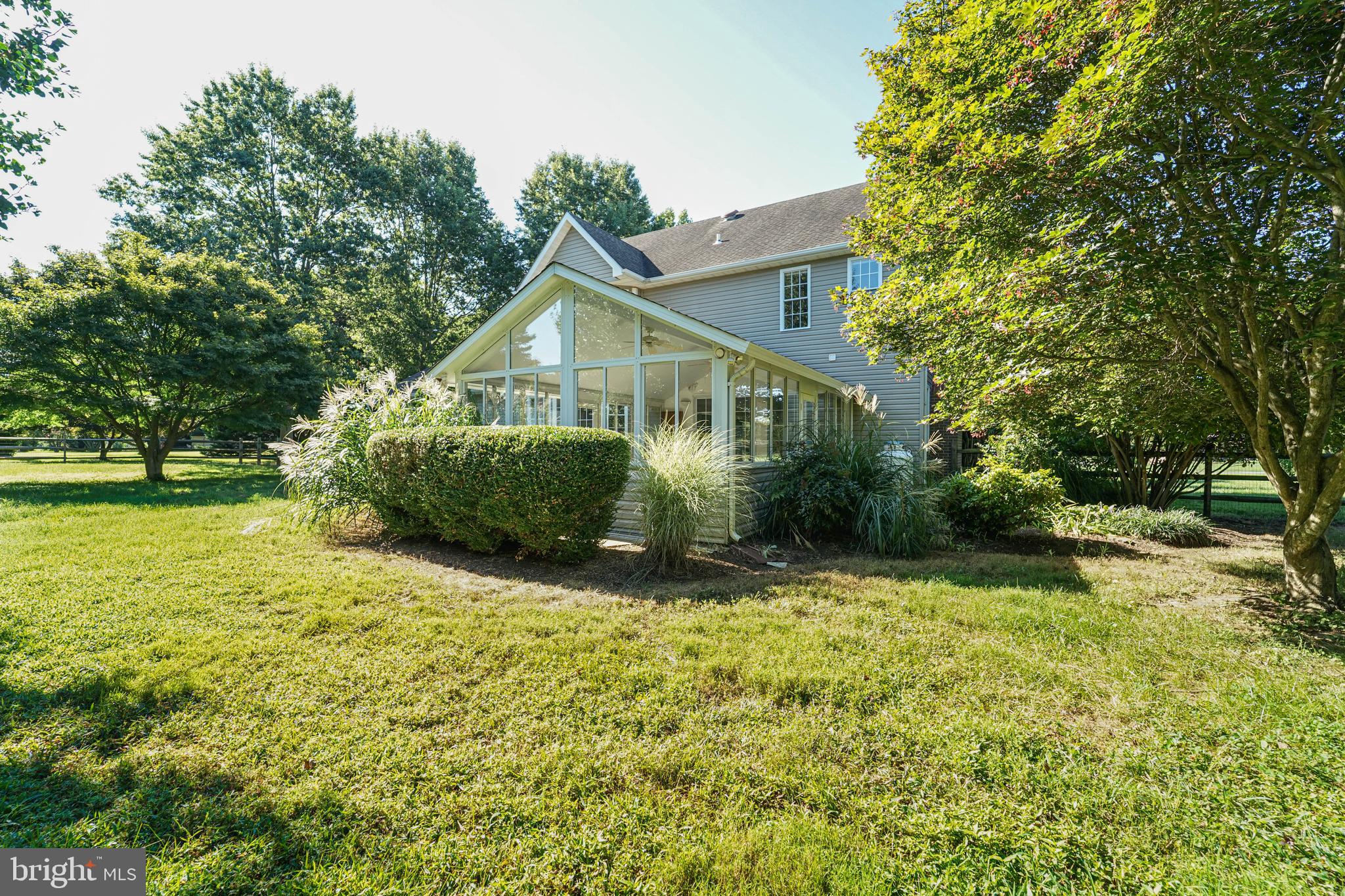 GOVERNOR GRASON MANOR - Residential