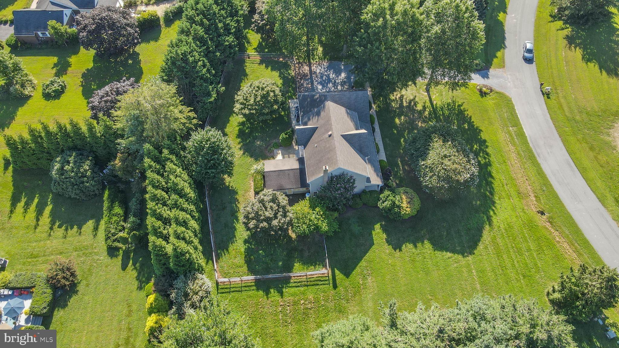 GOVERNOR GRASON MANOR - Residential