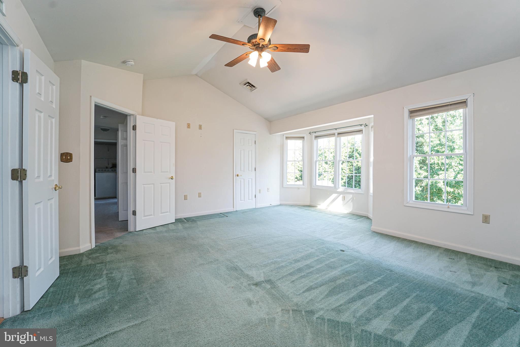 GOVERNOR GRASON MANOR - Residential