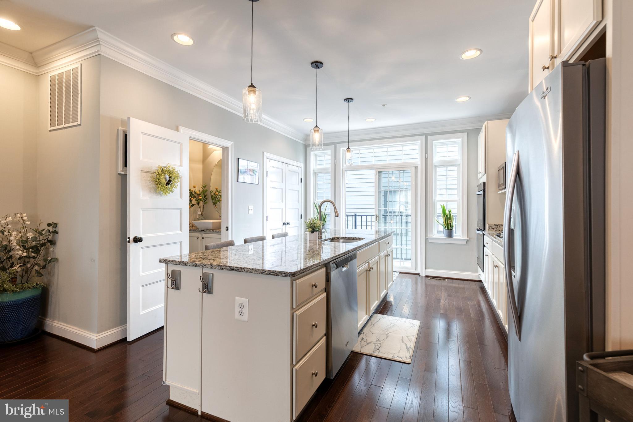 CANTON - Residential