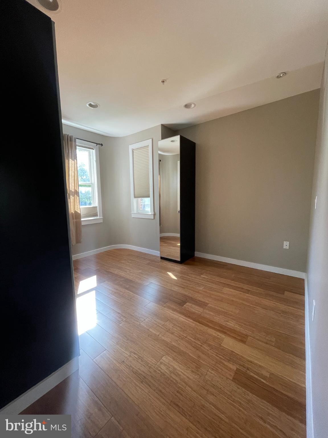 SHAW - Residential Income