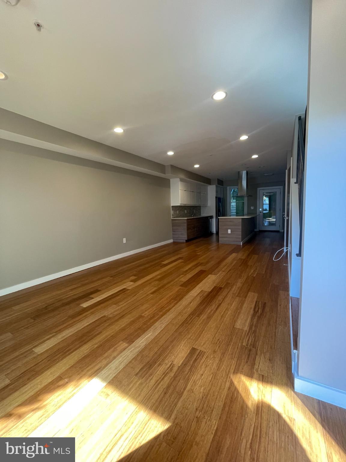 SHAW - Residential Income