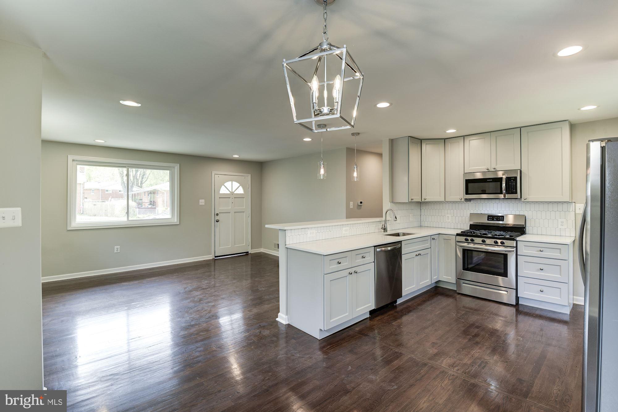 RANDOLPH HILLS - Residential Lease