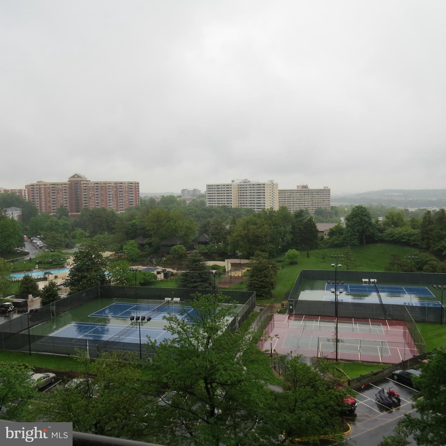 WATERGATE AT LANDMARK - Residential Lease