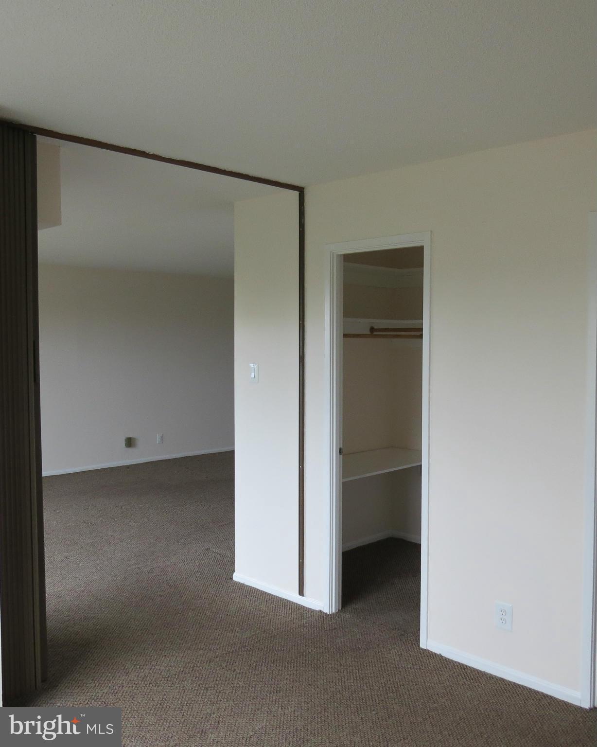 WATERGATE AT LANDMARK - Residential Lease