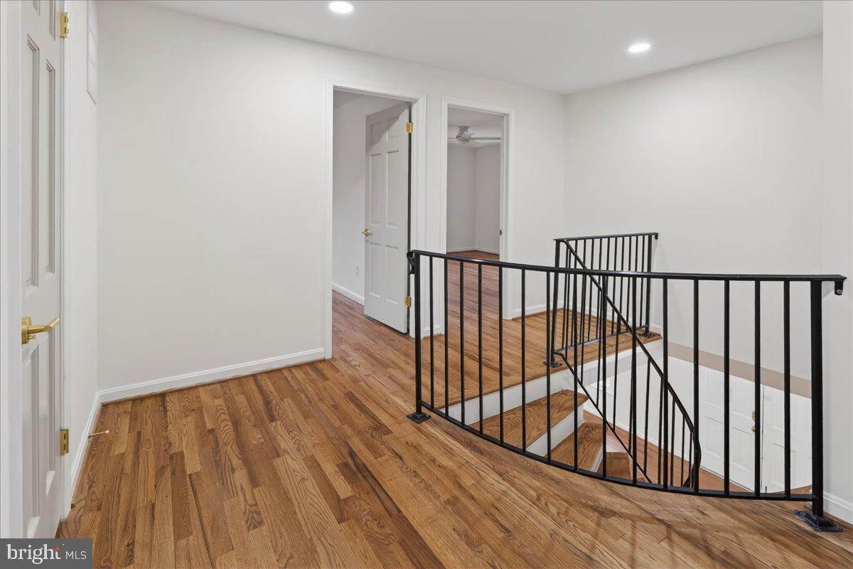 MOUNT VERNON GROVE - Residential