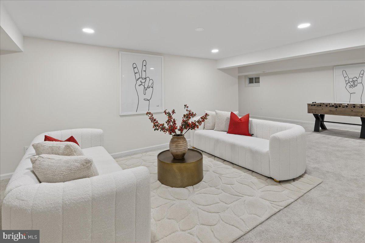 MOUNT VERNON GROVE - Residential