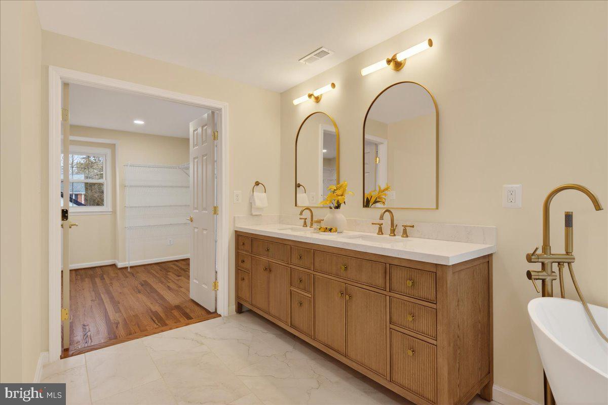 MOUNT VERNON GROVE - Residential