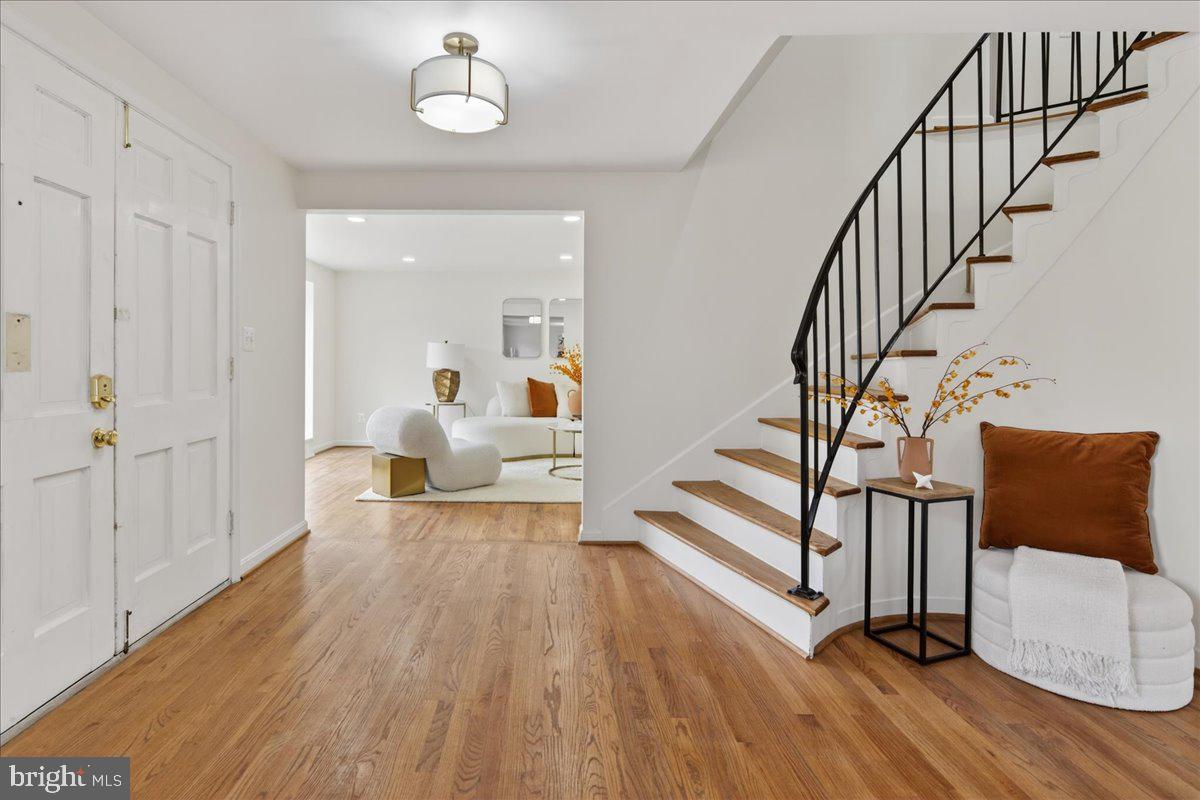 MOUNT VERNON GROVE - Residential