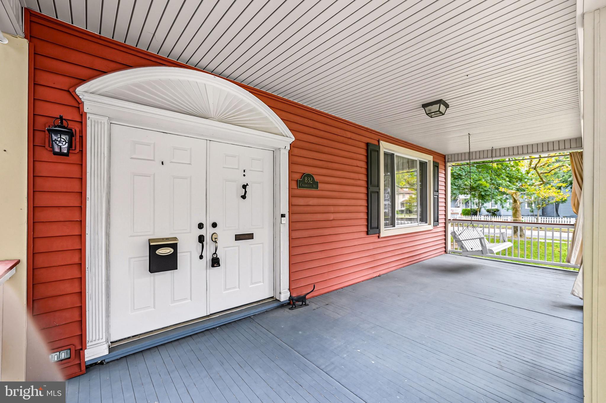 832 CINNAMINSON AVENUE