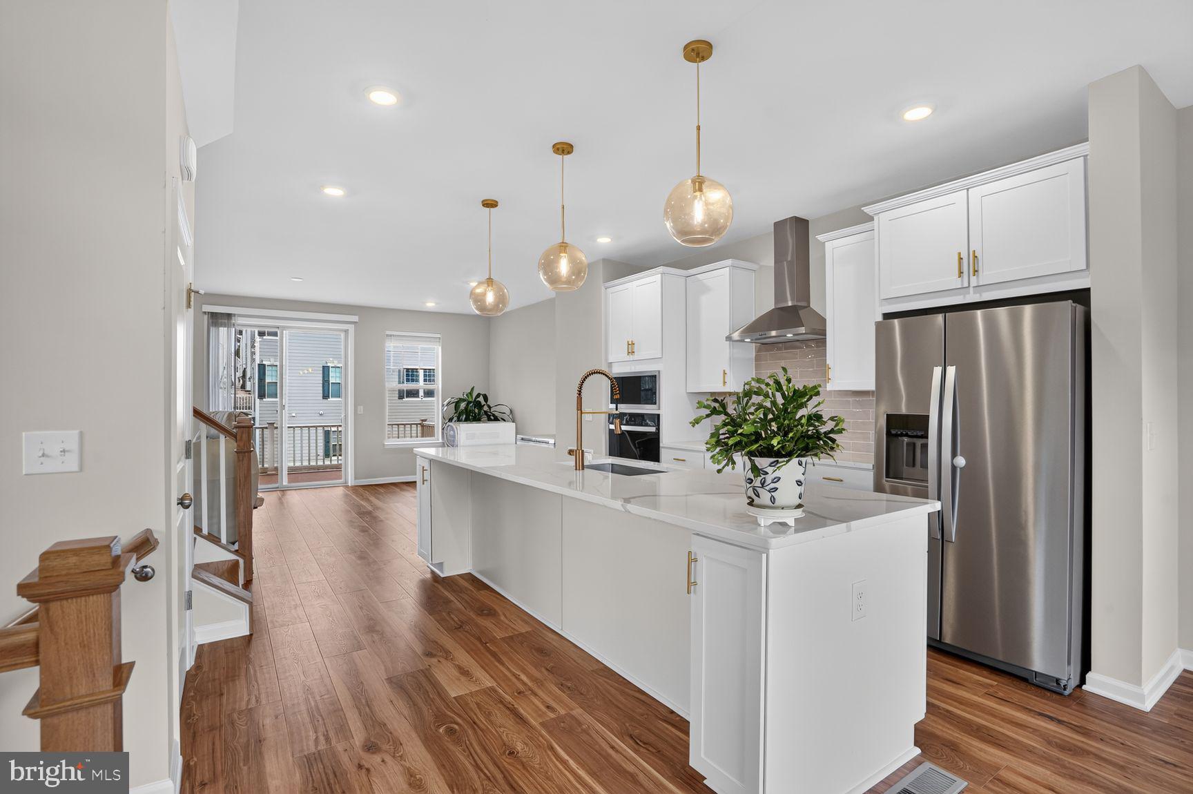 9399 BARNES LOOP