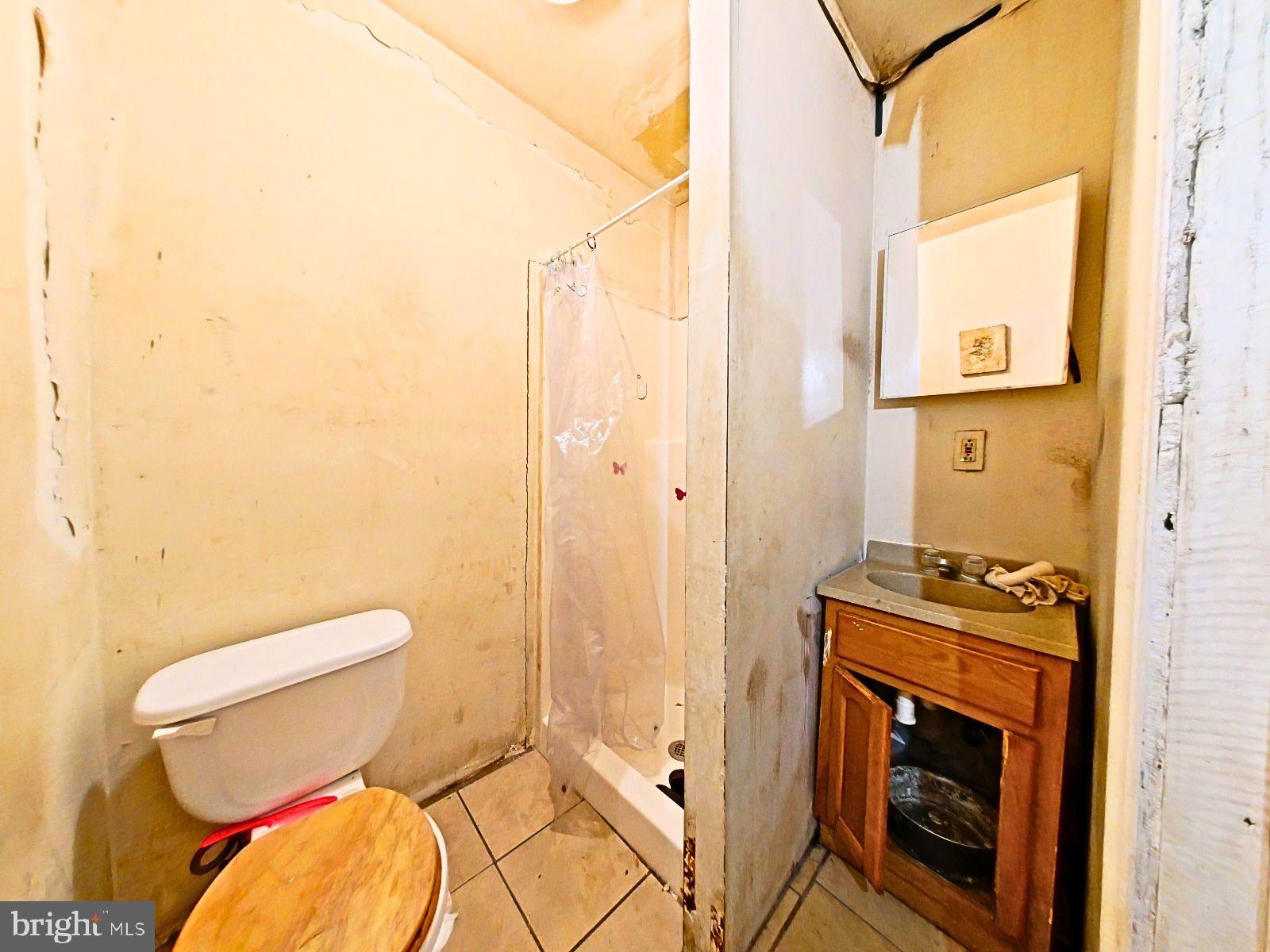 ALLEGHENY WEST - Residential