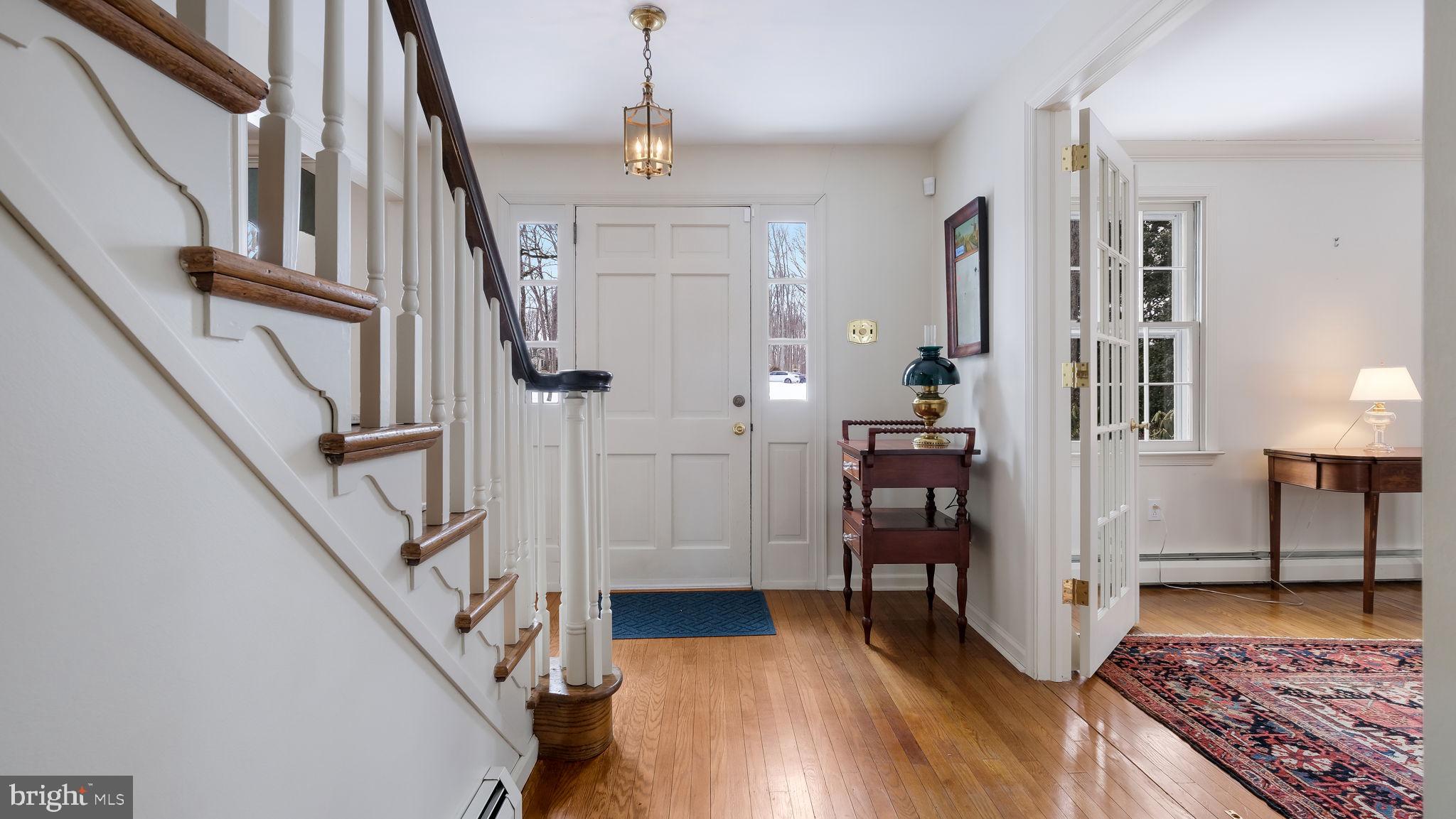 PEBBLE HILL - Residential