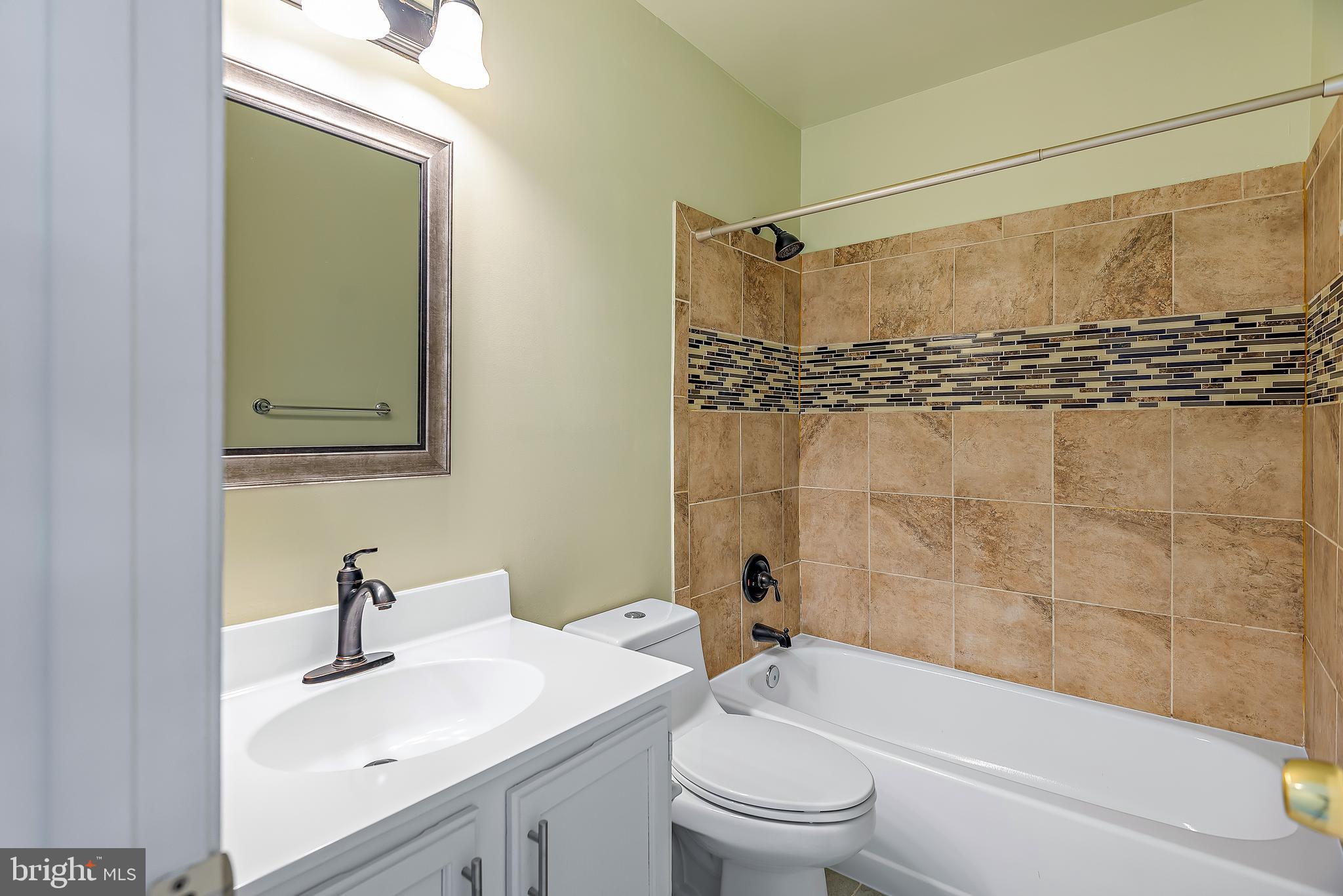 PRINCETON SQUARE PLAT FO - Residential