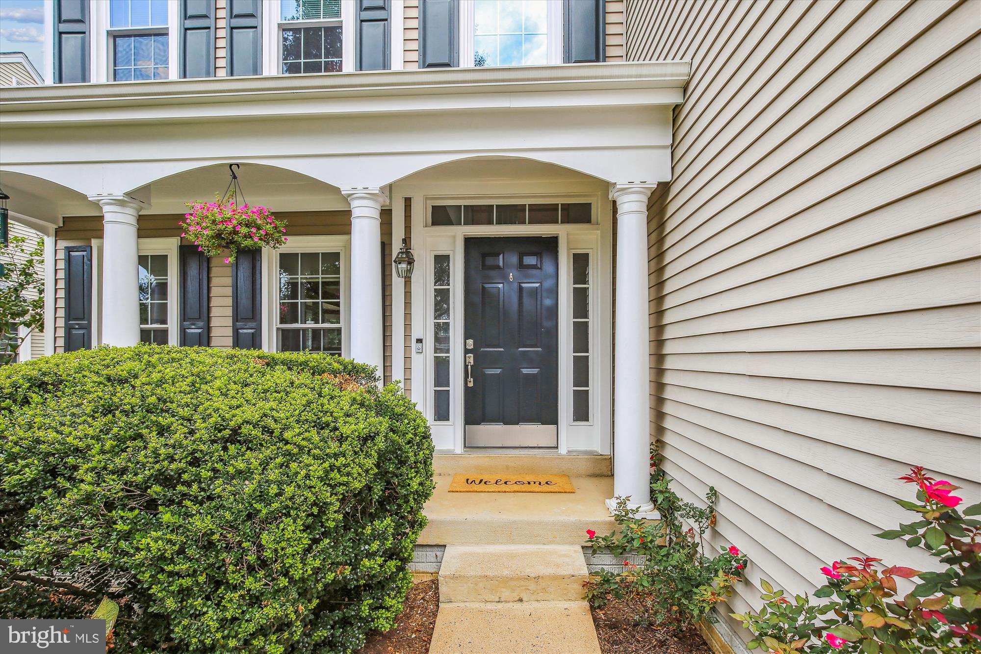 HOLLY CREST - Residential