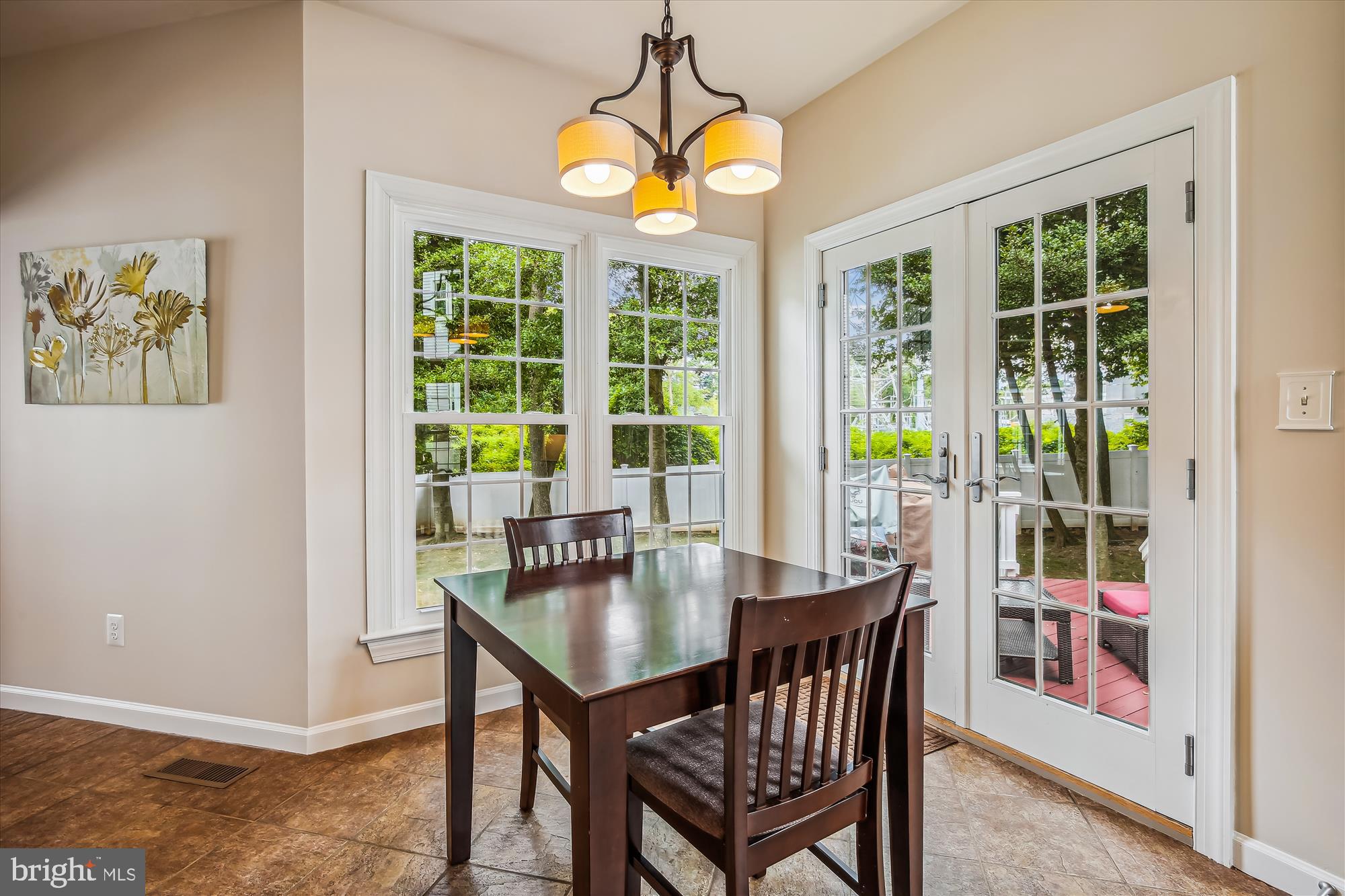 HOLLY CREST - Residential