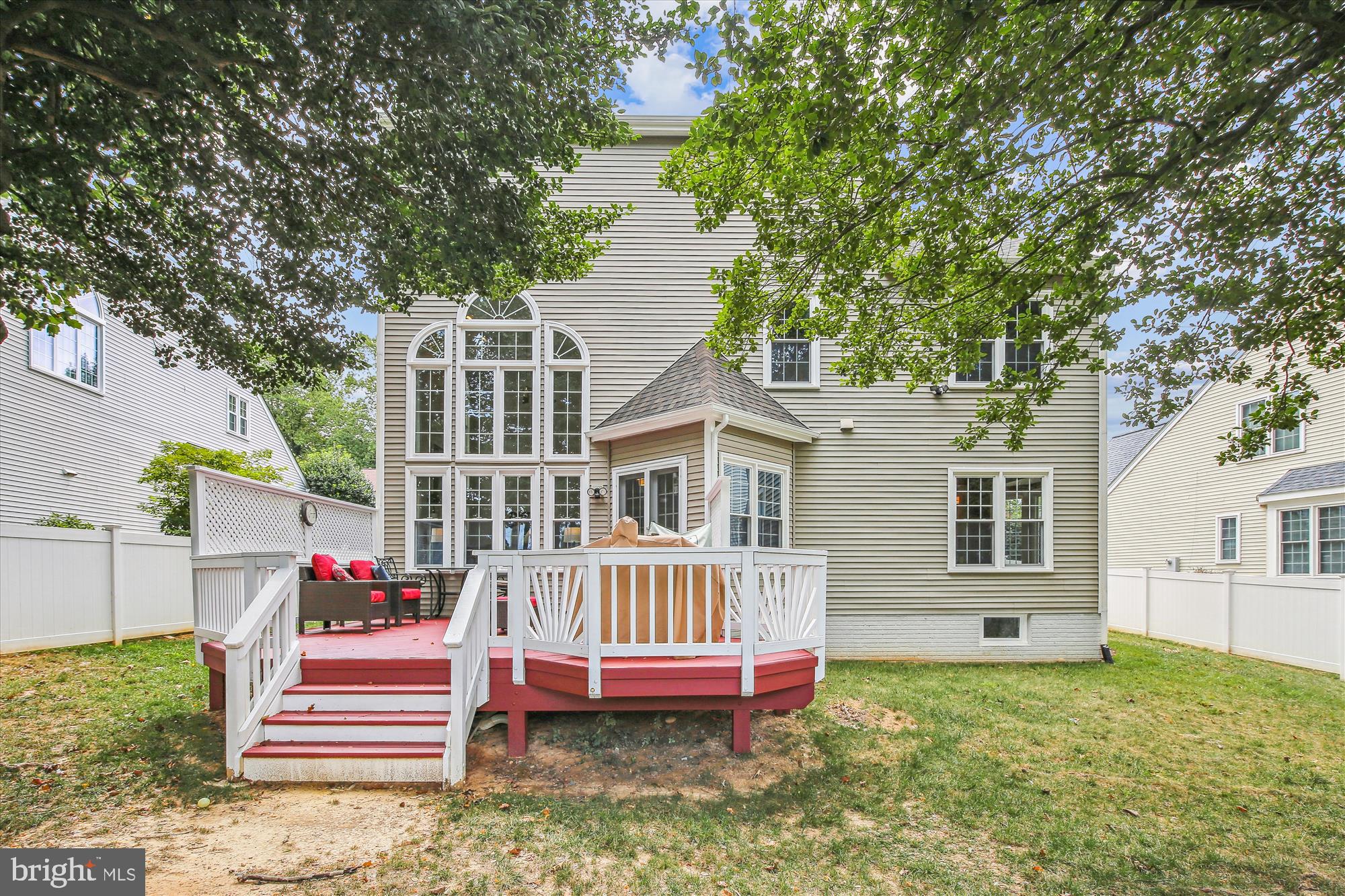 HOLLY CREST - Residential