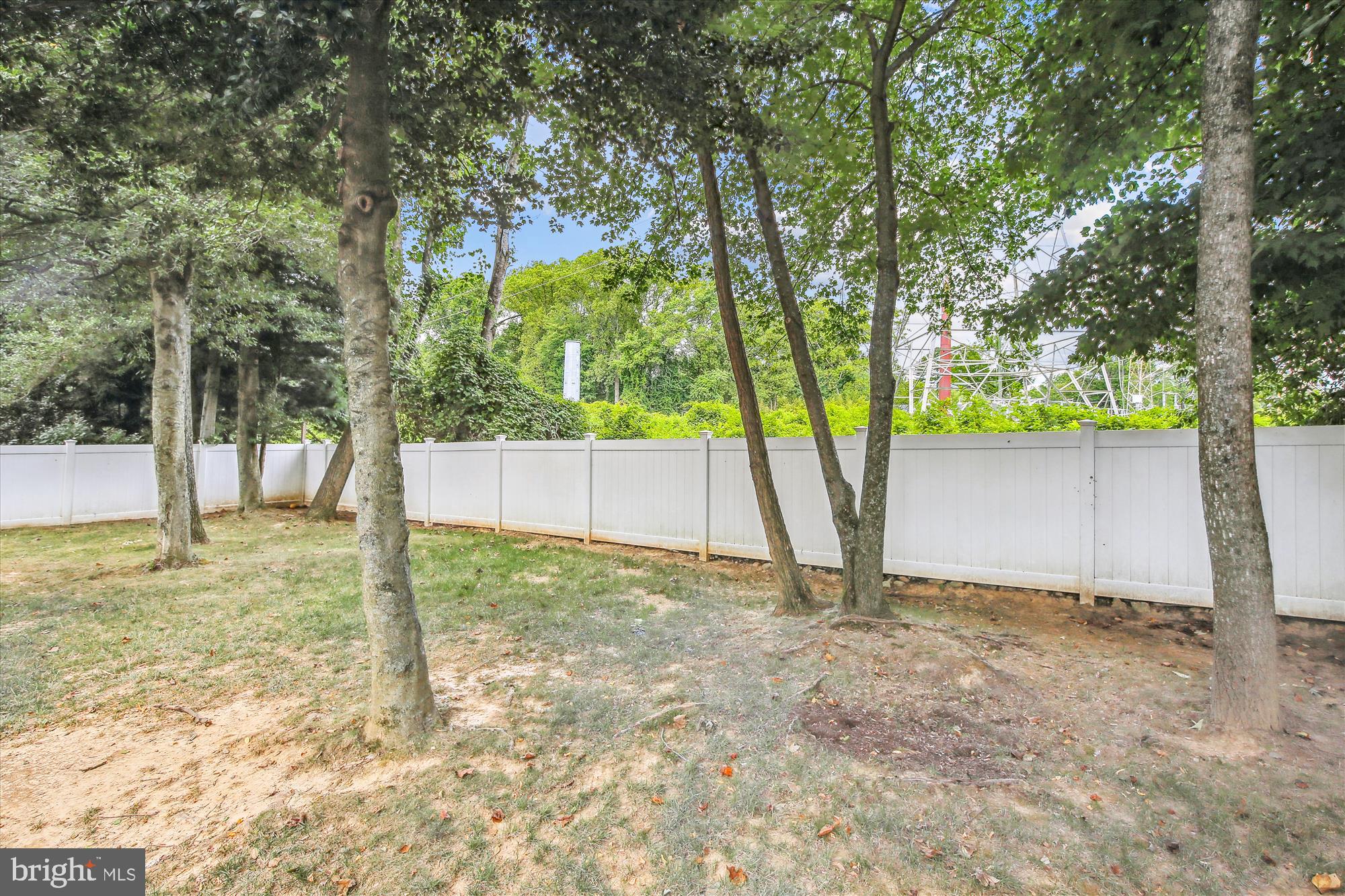 HOLLY CREST - Residential