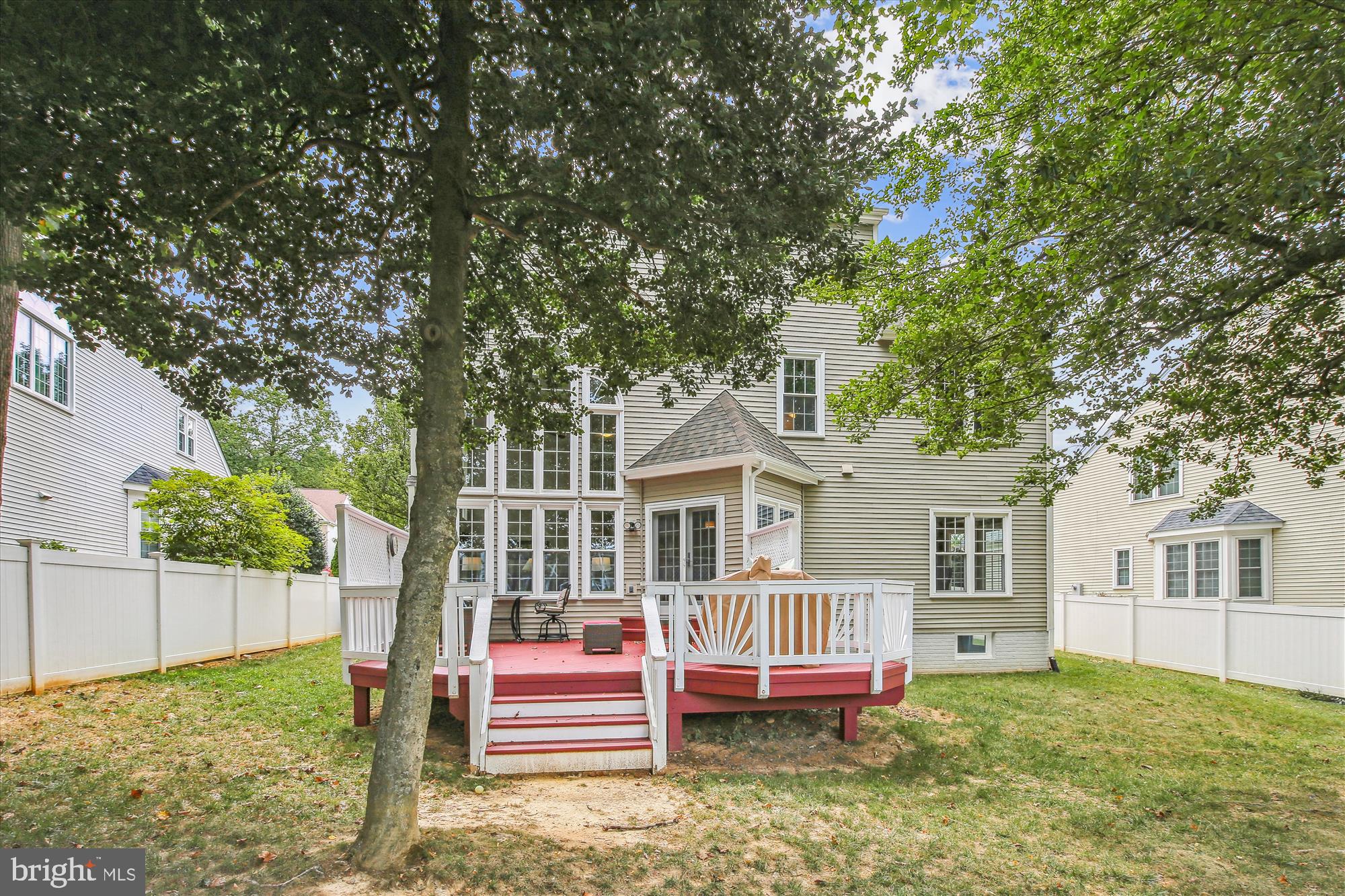 HOLLY CREST - Residential