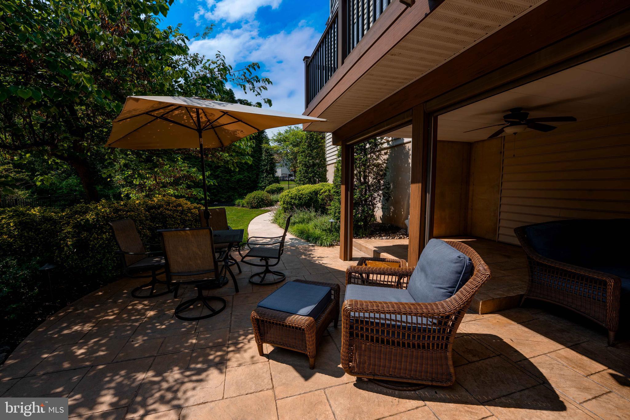 BARRINGTON ESTATES - Residential