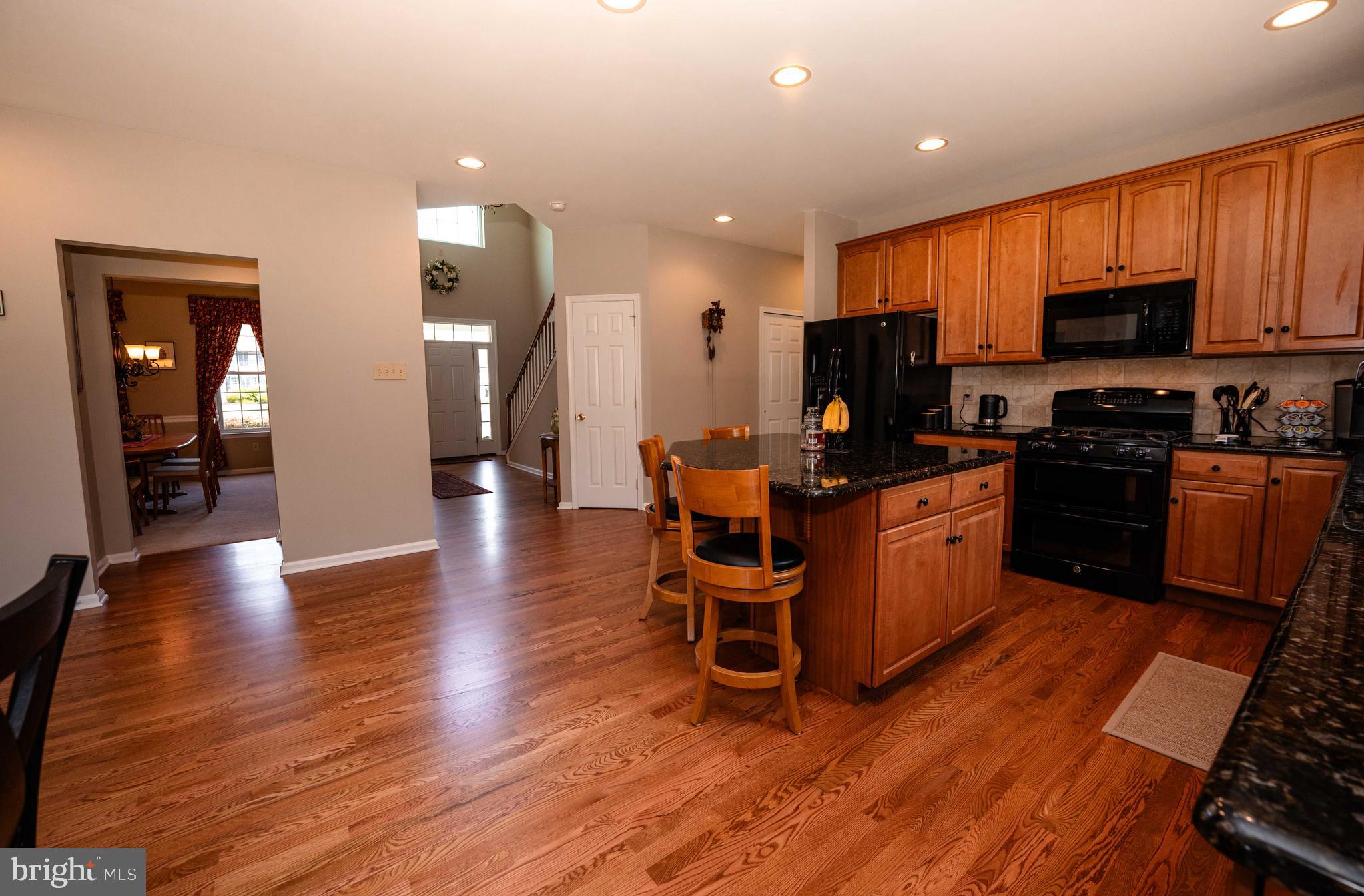 BARRINGTON ESTATES - Residential