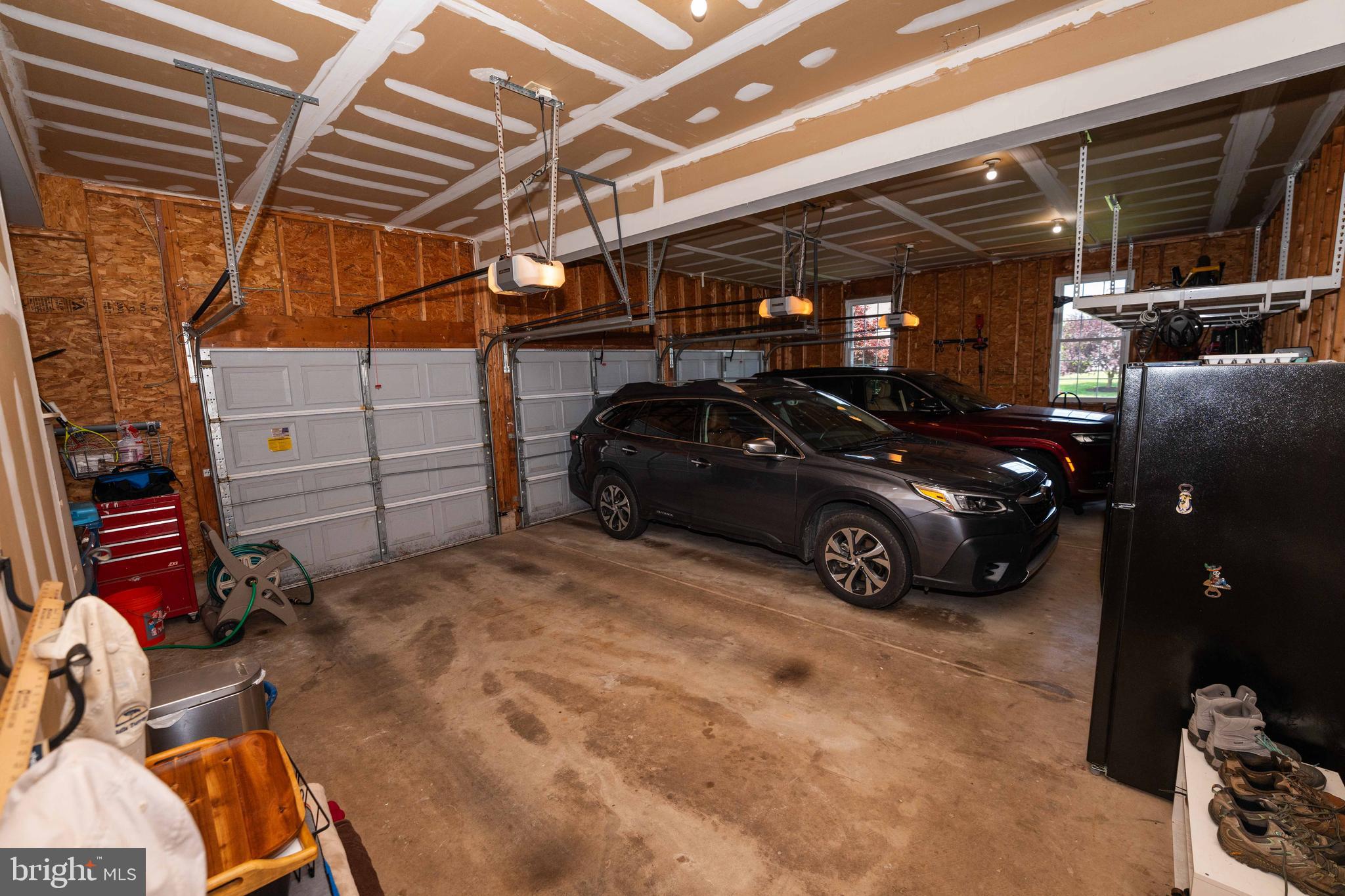 BARRINGTON ESTATES - Residential