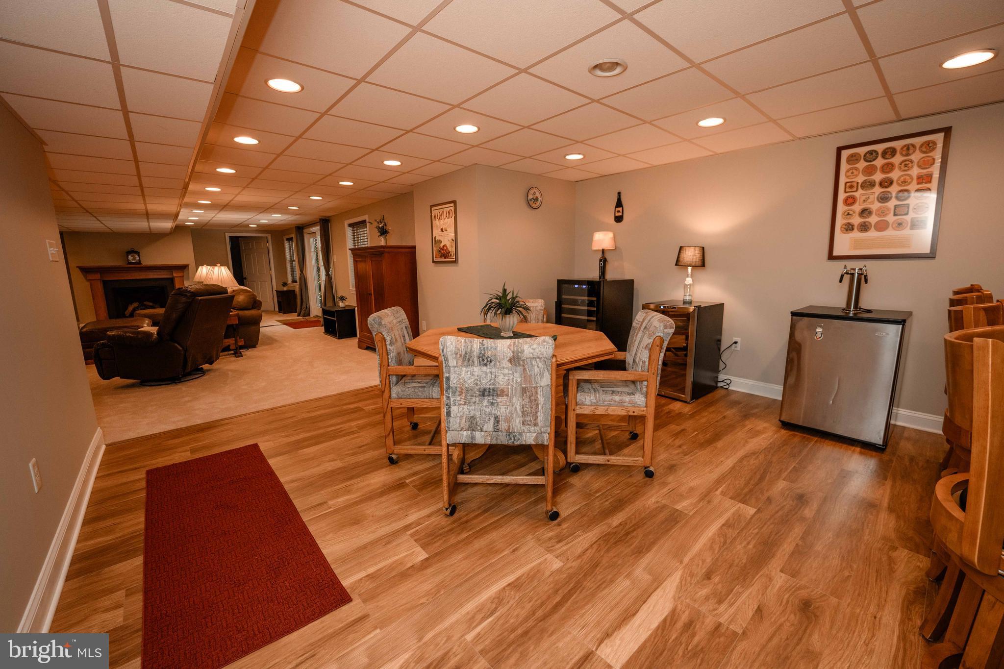 BARRINGTON ESTATES - Residential