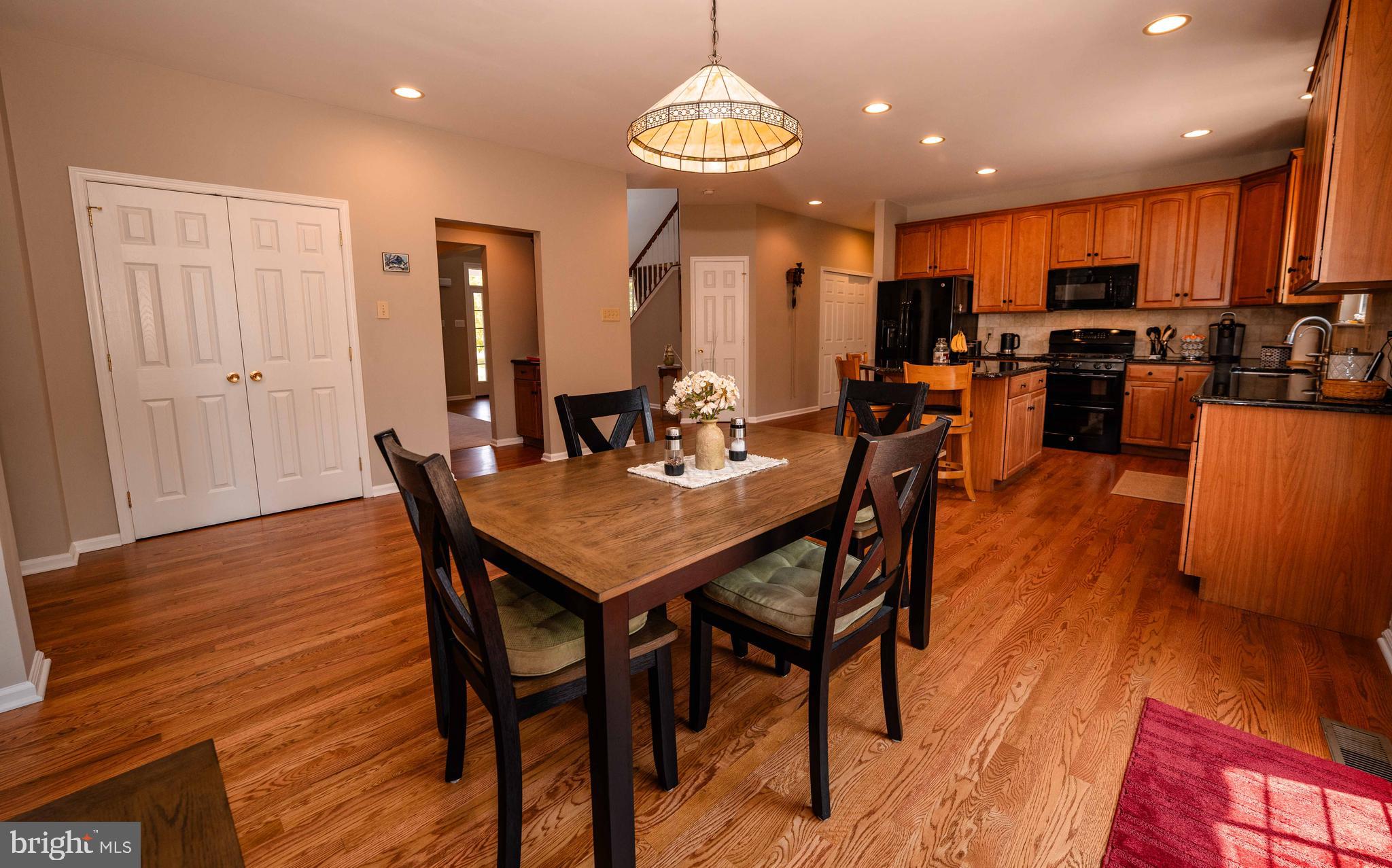 BARRINGTON ESTATES - Residential