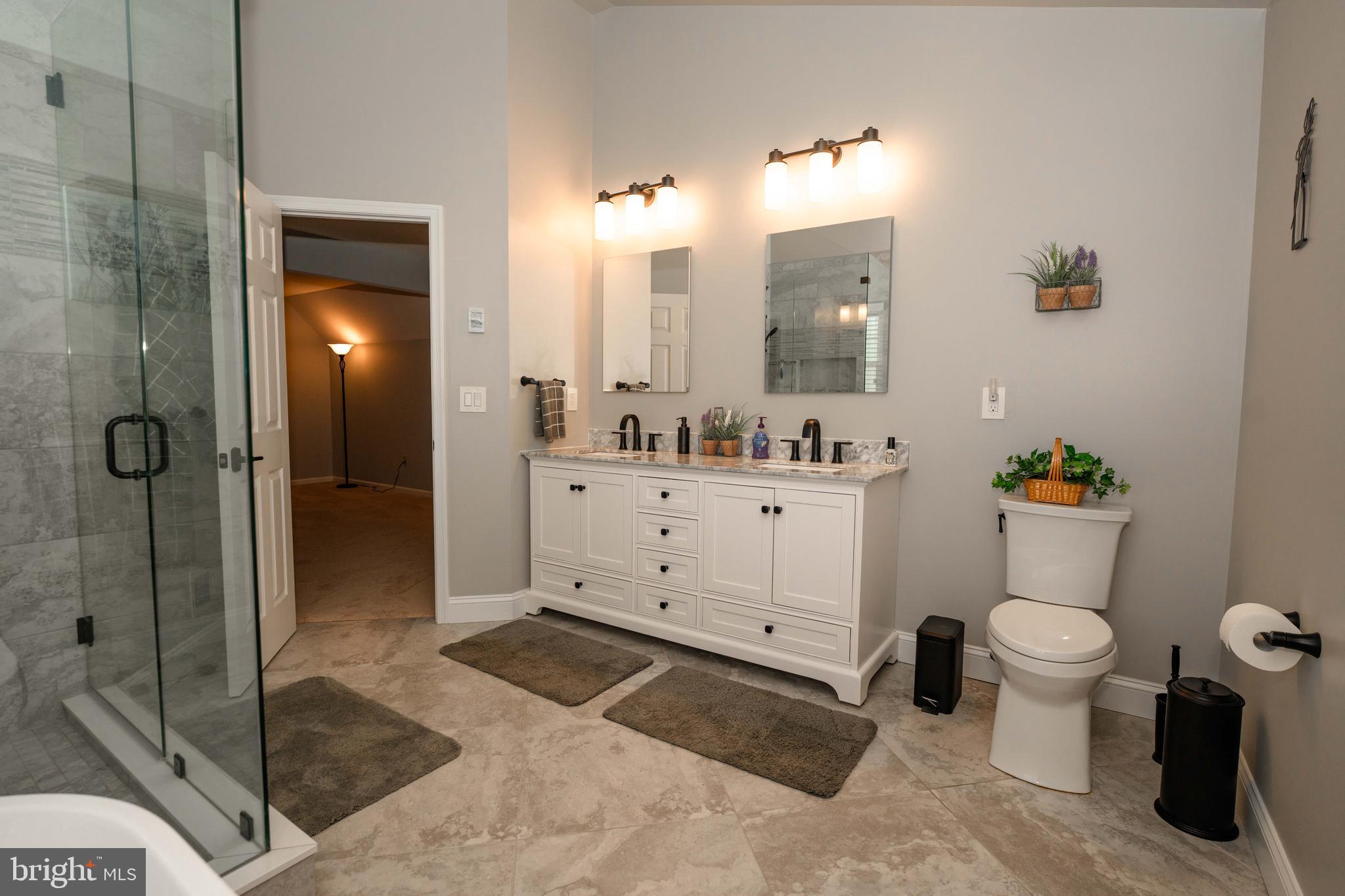 BARRINGTON ESTATES - Residential