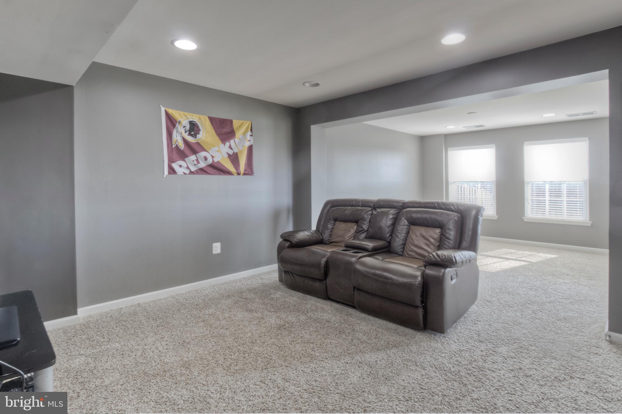 WOODSTREAM - Residential Lease