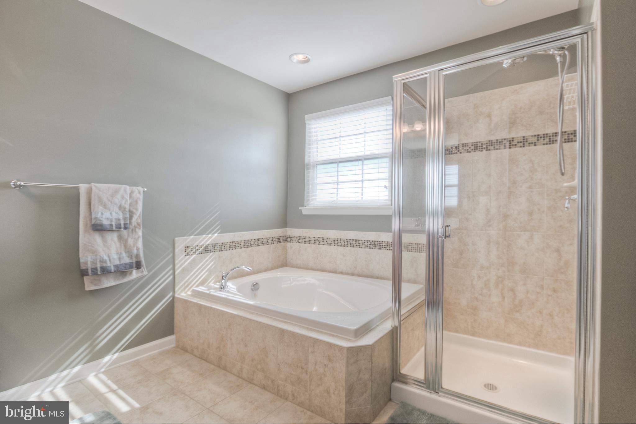 WOODSTREAM - Residential Lease