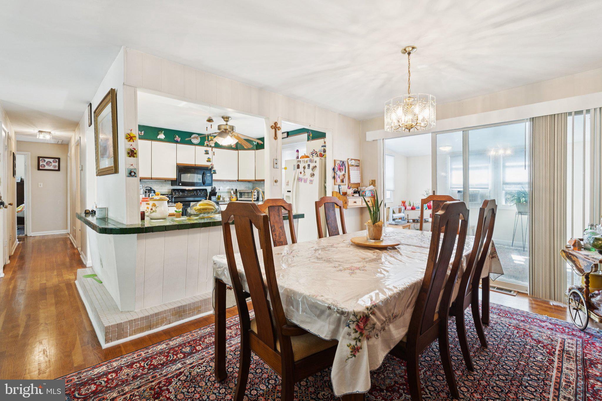 FOUNTAIN HILL - Residential