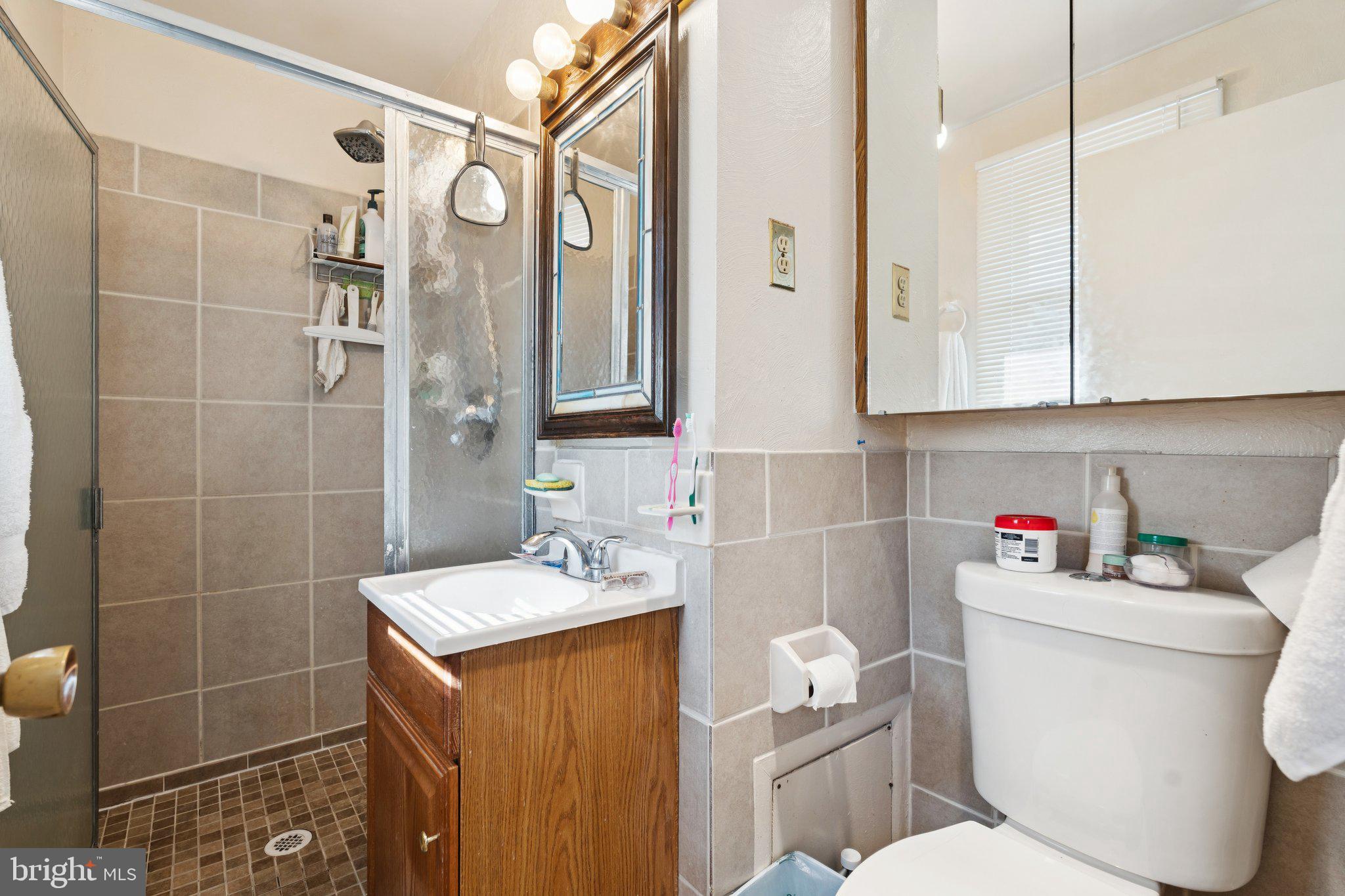 FOUNTAIN HILL - Residential