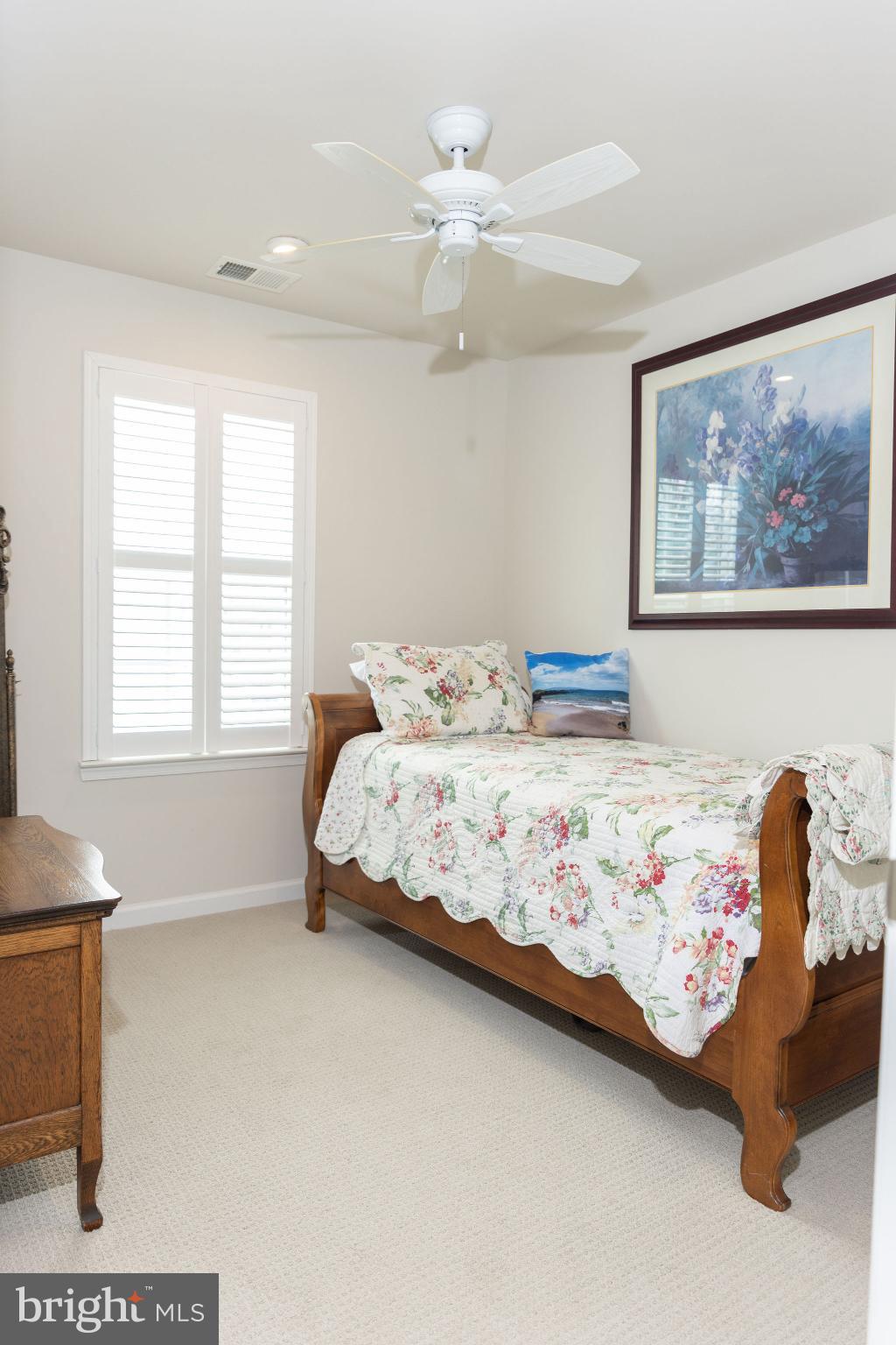 DUBLIN CROSSING - Residential