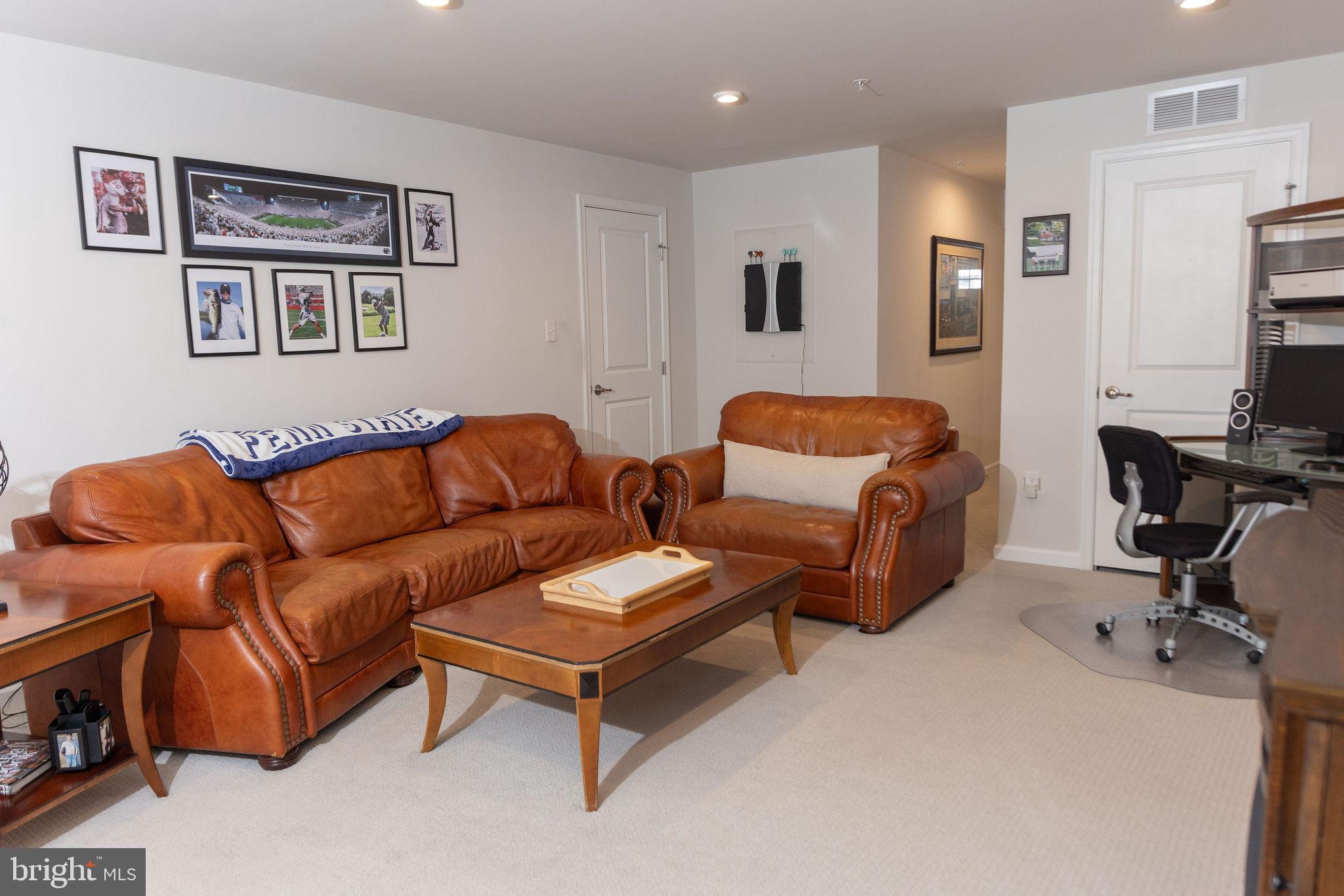 DUBLIN CROSSING - Residential