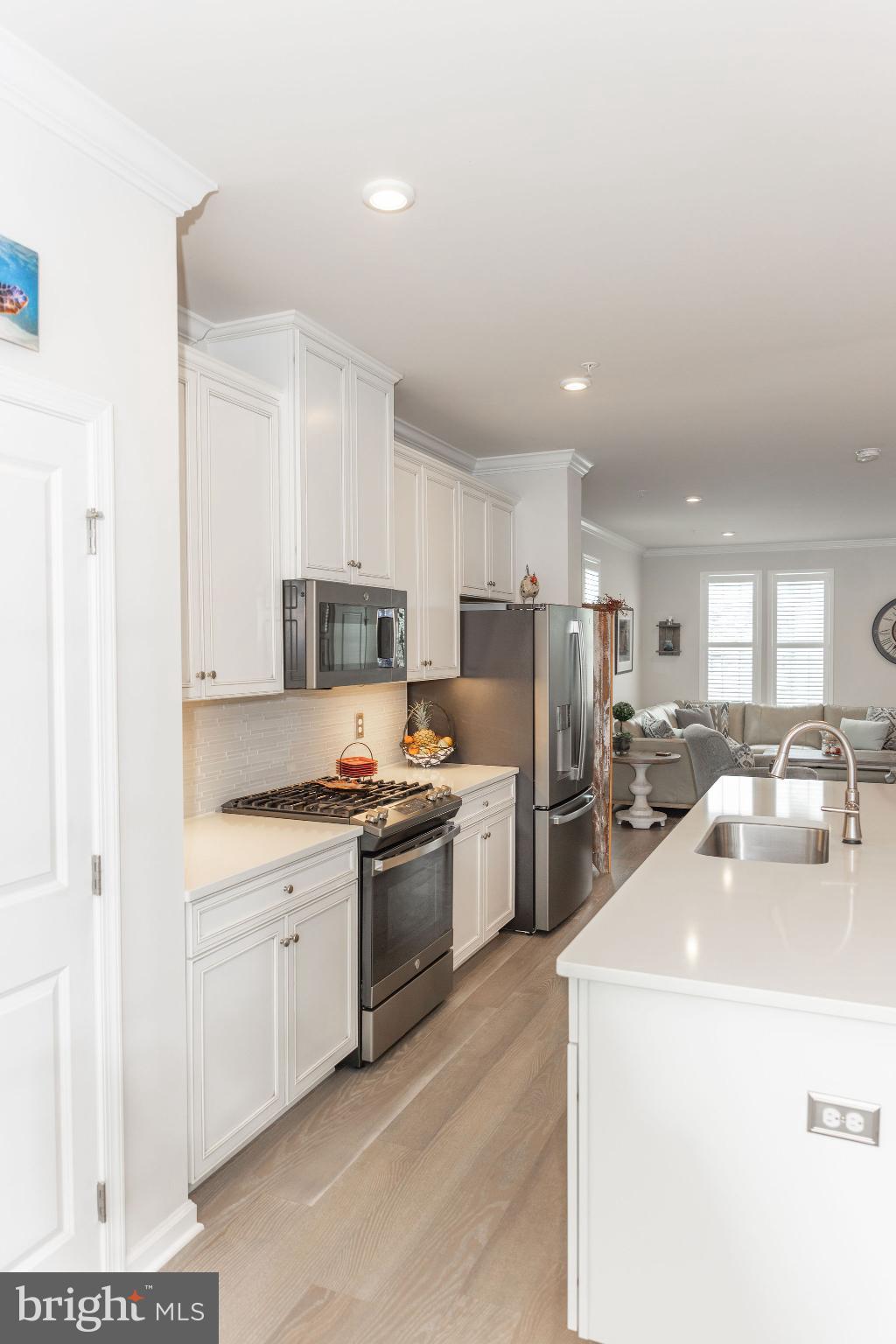 DUBLIN CROSSING - Residential