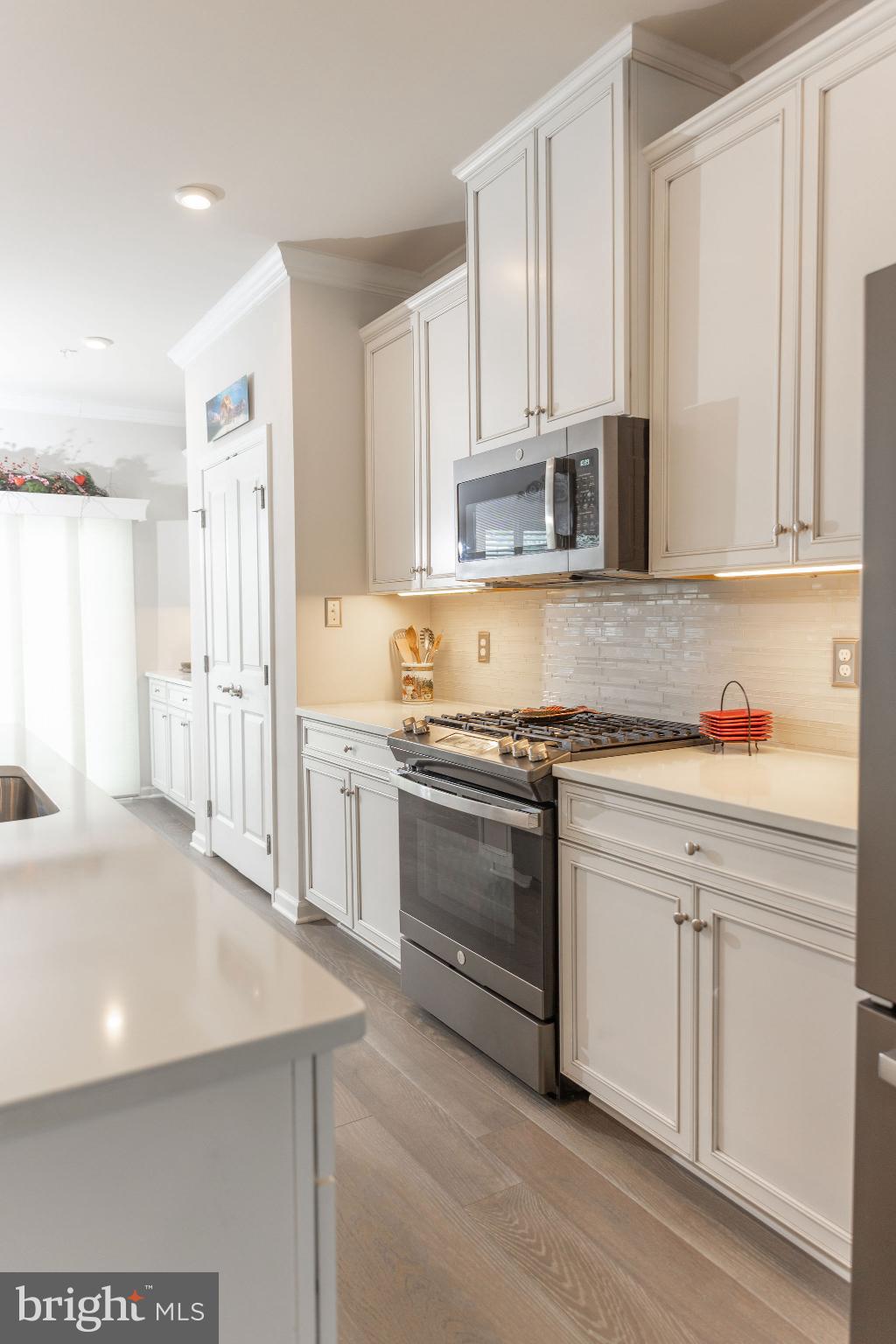 DUBLIN CROSSING - Residential