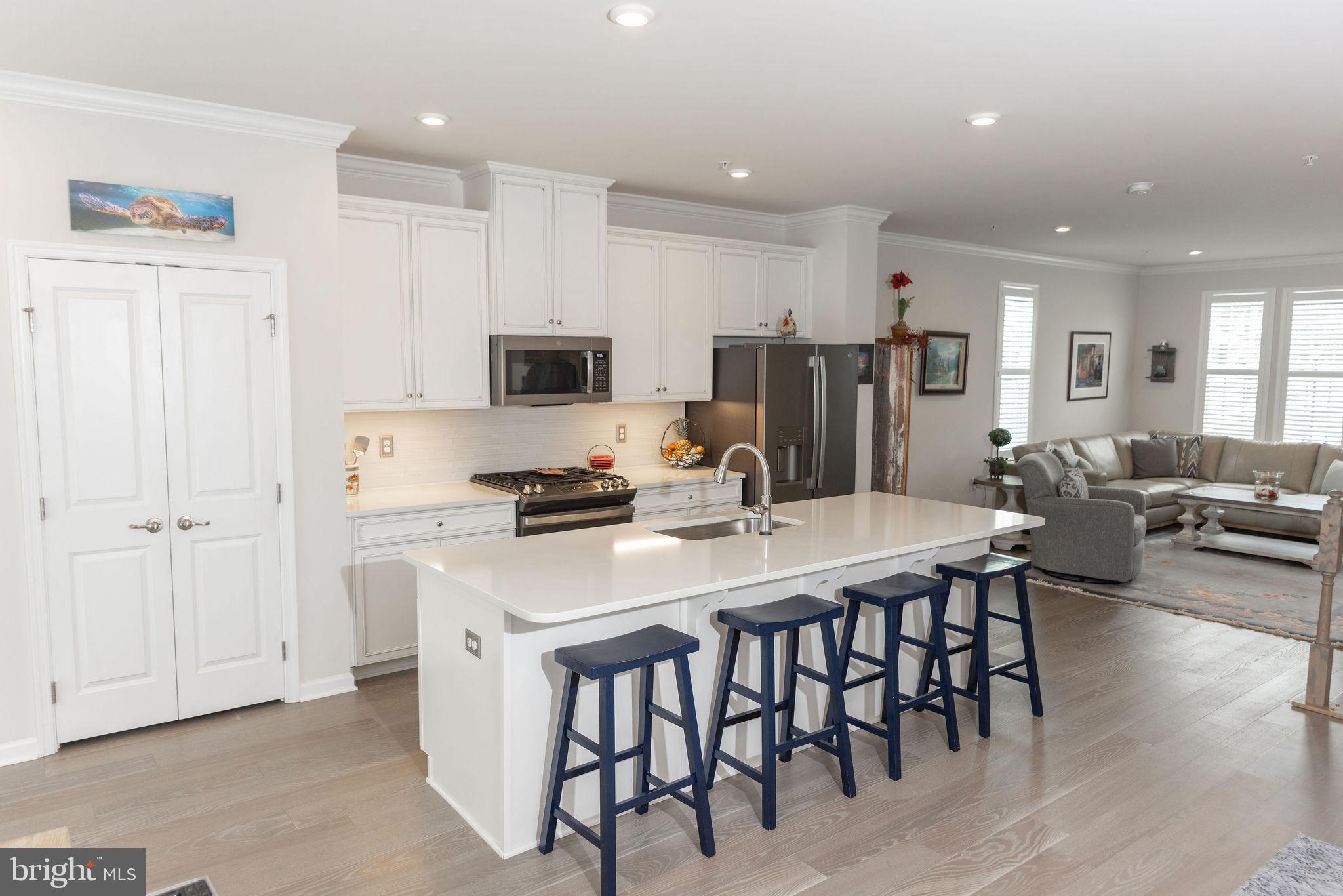 DUBLIN CROSSING - Residential