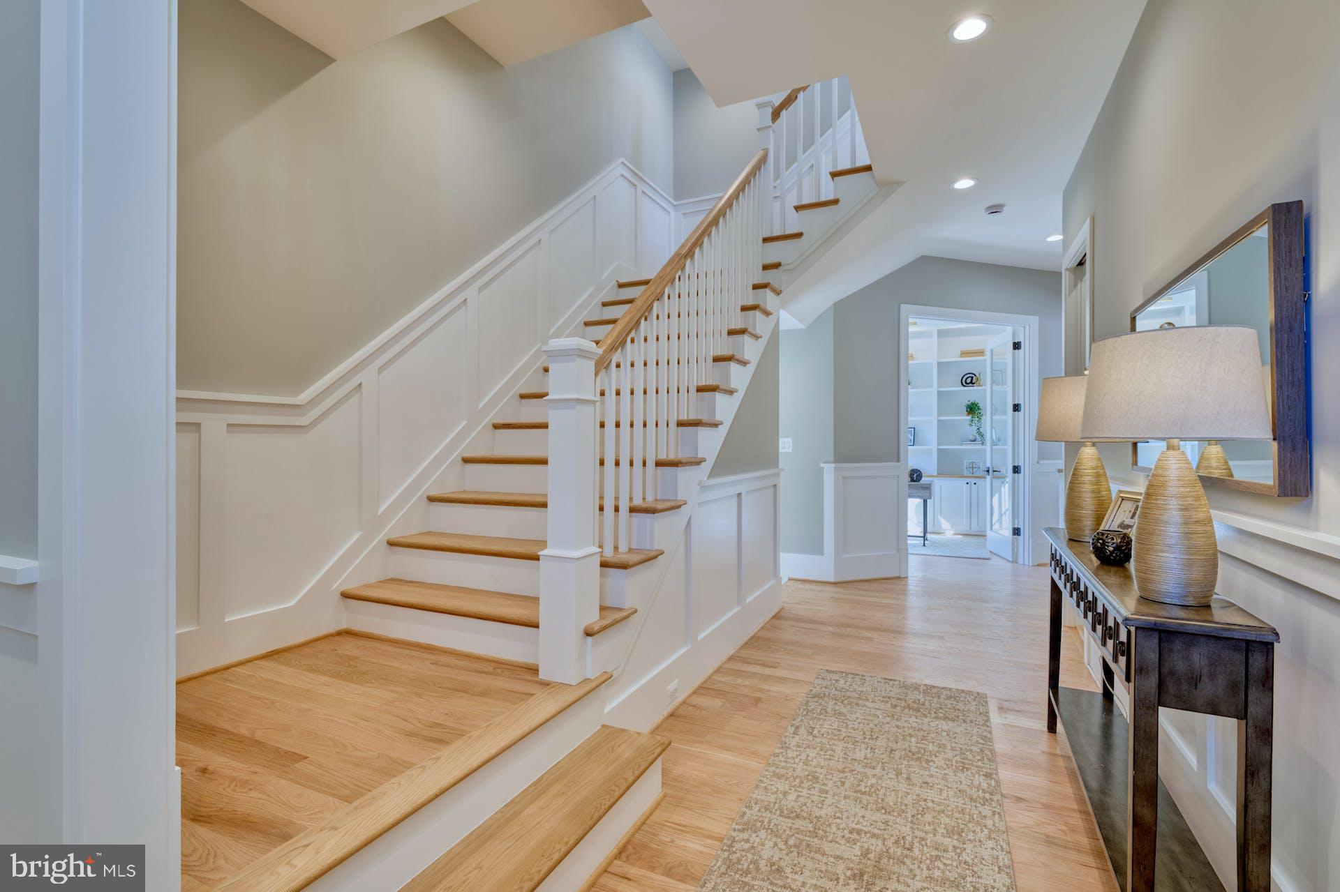 EAST FALLS CHURCH - Residential