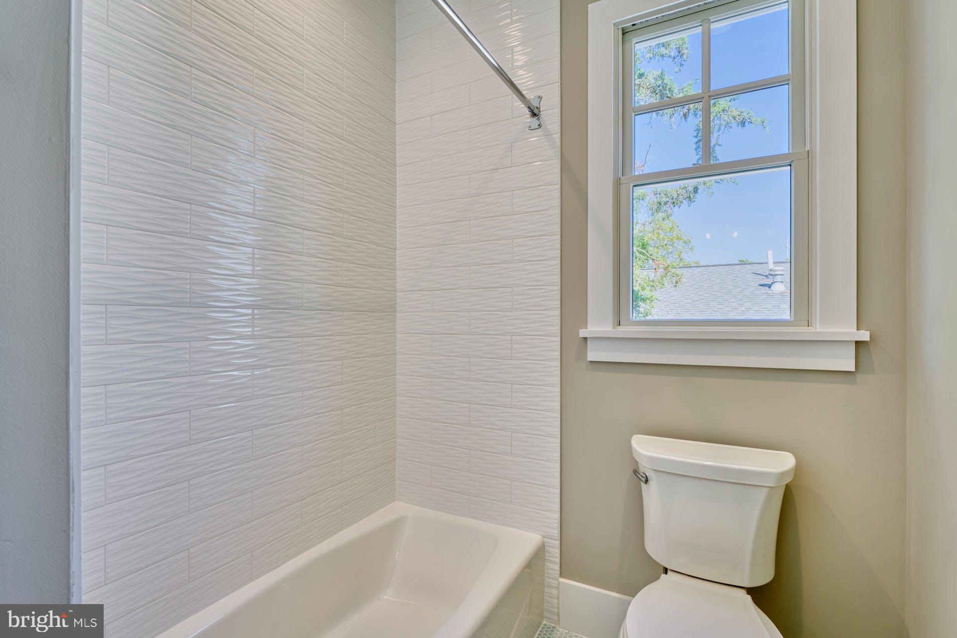 EAST FALLS CHURCH - Residential