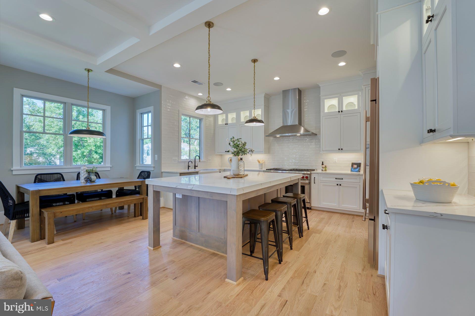 EAST FALLS CHURCH - Residential