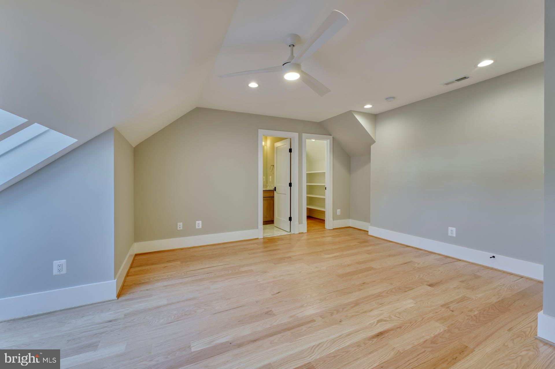 EAST FALLS CHURCH - Residential