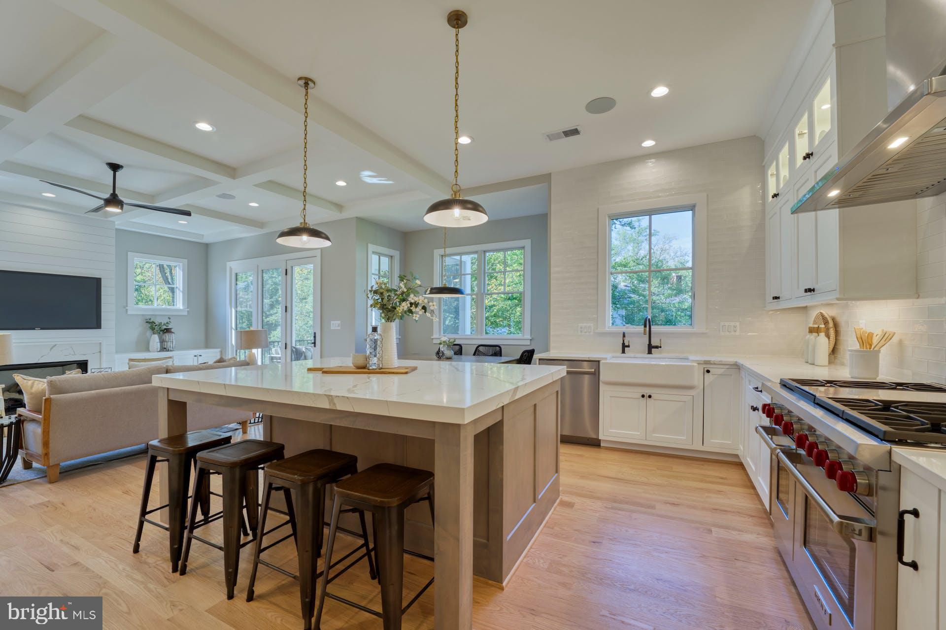 EAST FALLS CHURCH - Residential