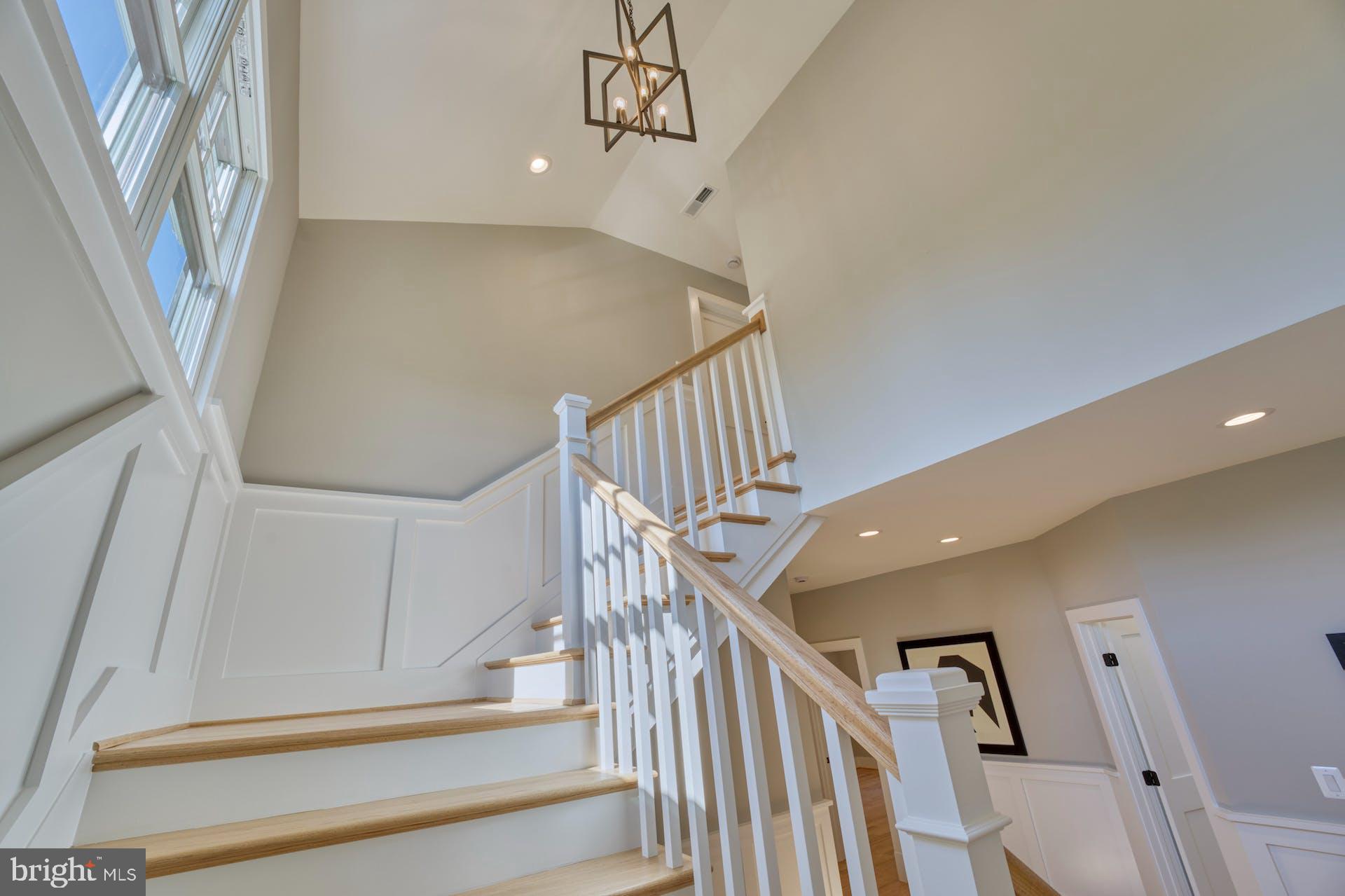 EAST FALLS CHURCH - Residential