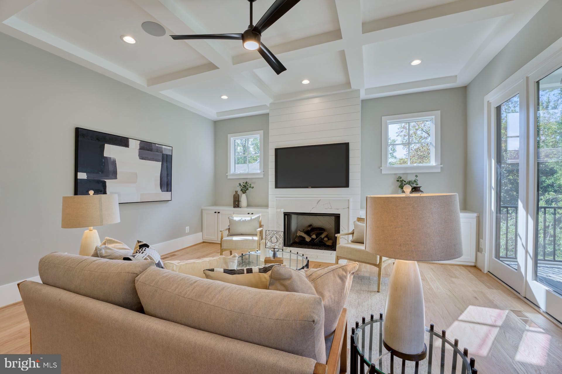 EAST FALLS CHURCH - Residential