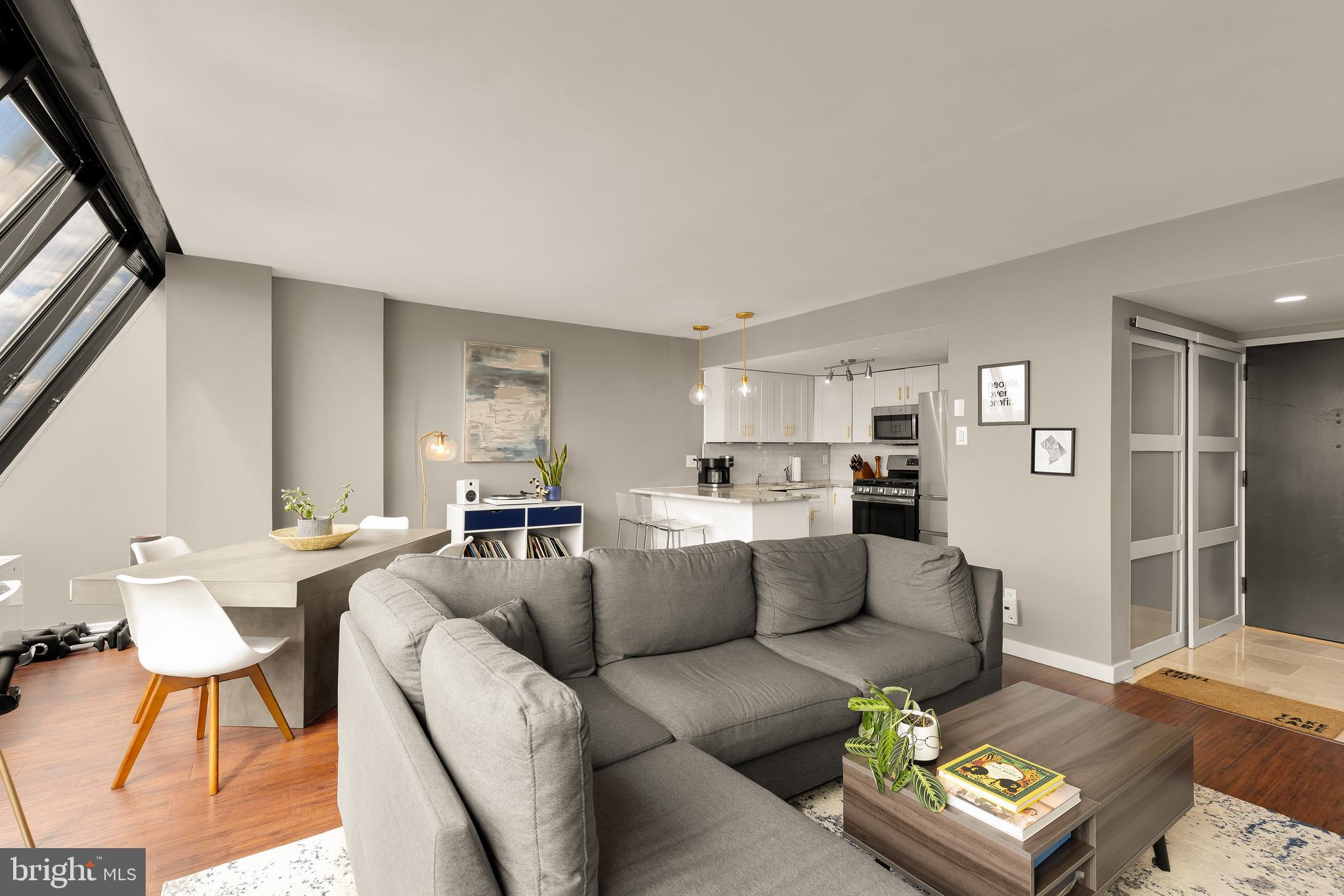 1245 13TH STREET NW 1012