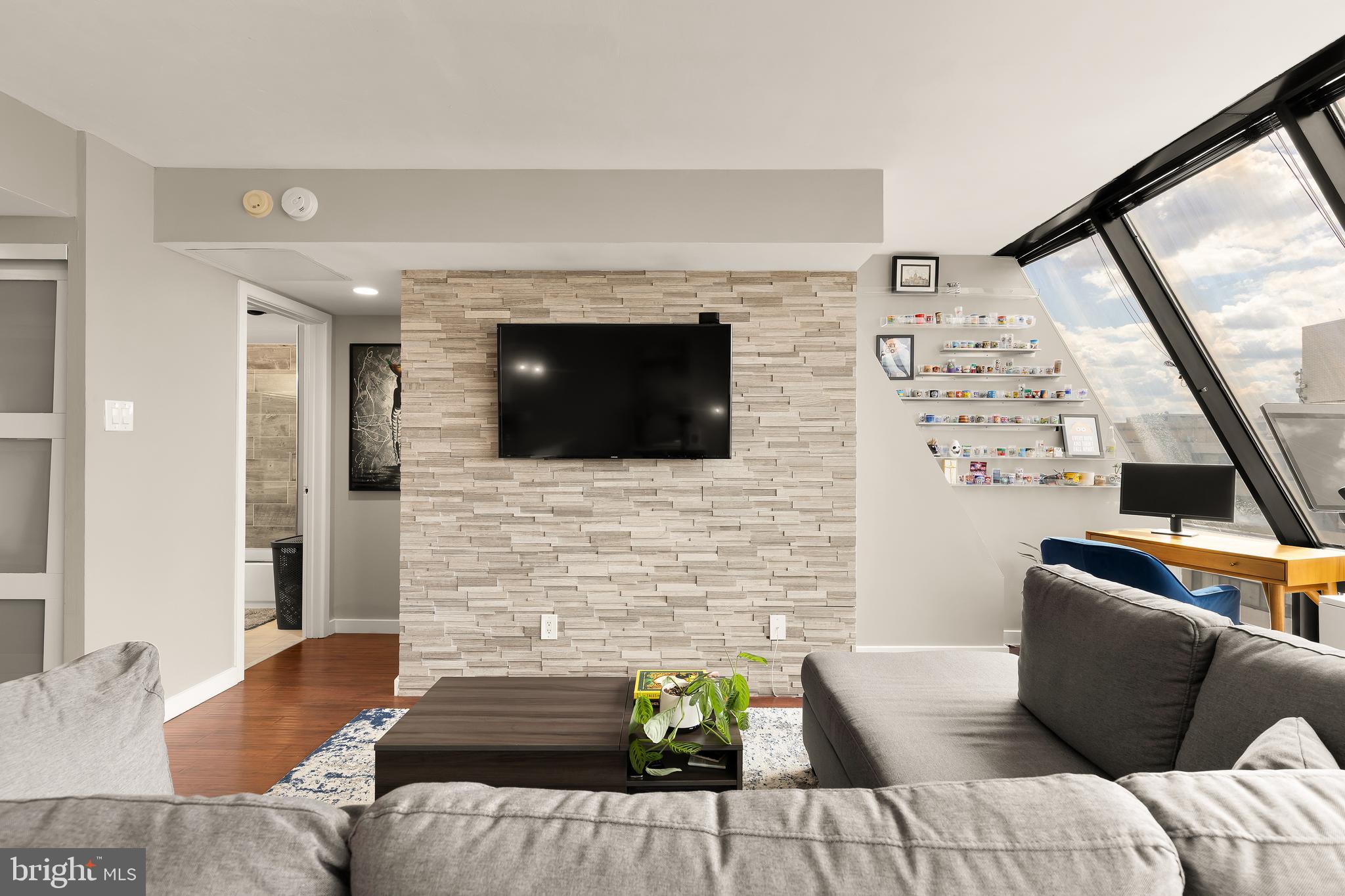 1245 13TH STREET NW 1012