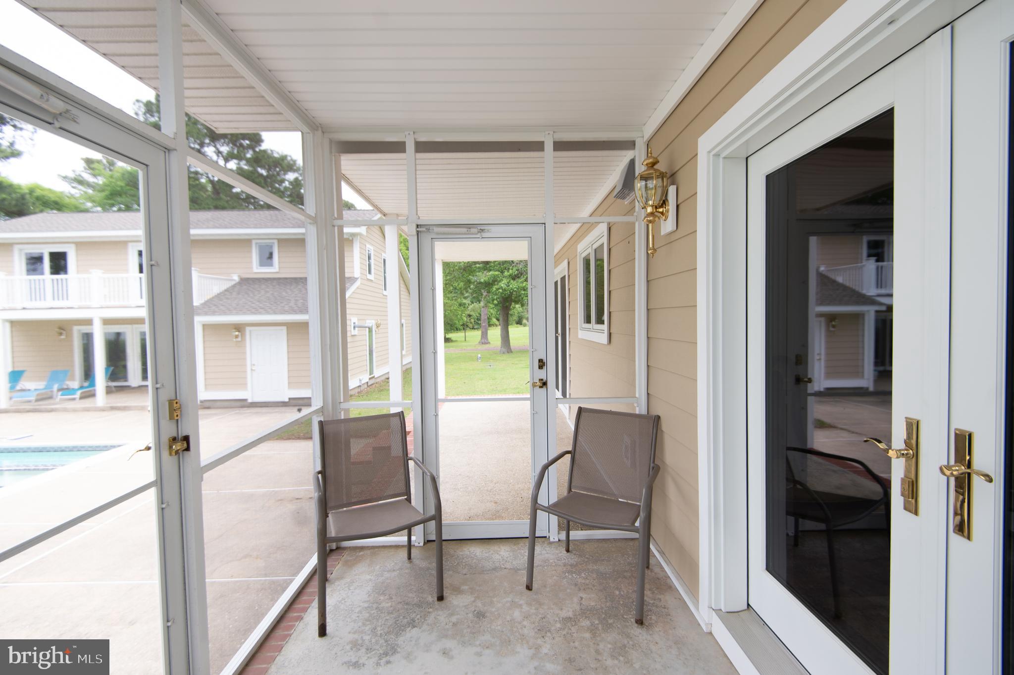 MOOSE LODGE - Residential